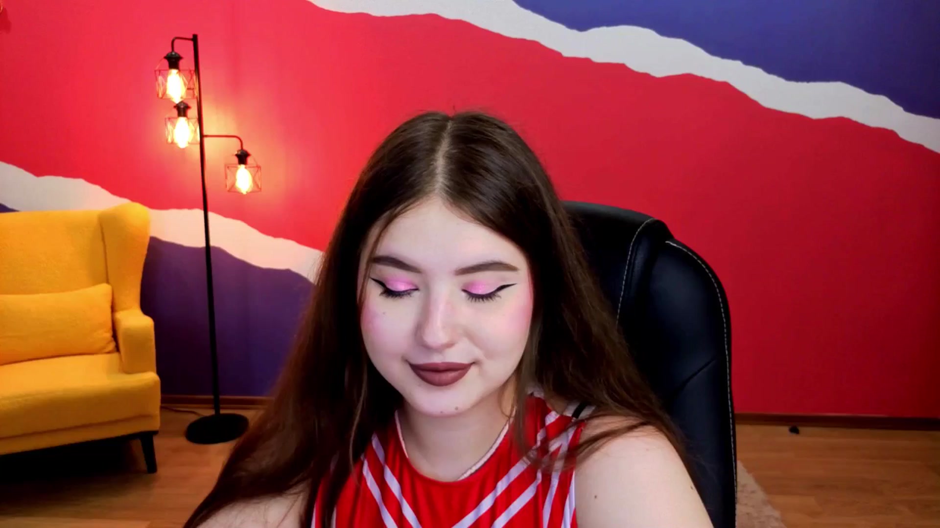 Gallery image thumbnail from AdmireMyEyes's myfreecams stream on, 09/07/2025, 23:07 image 10 of 20