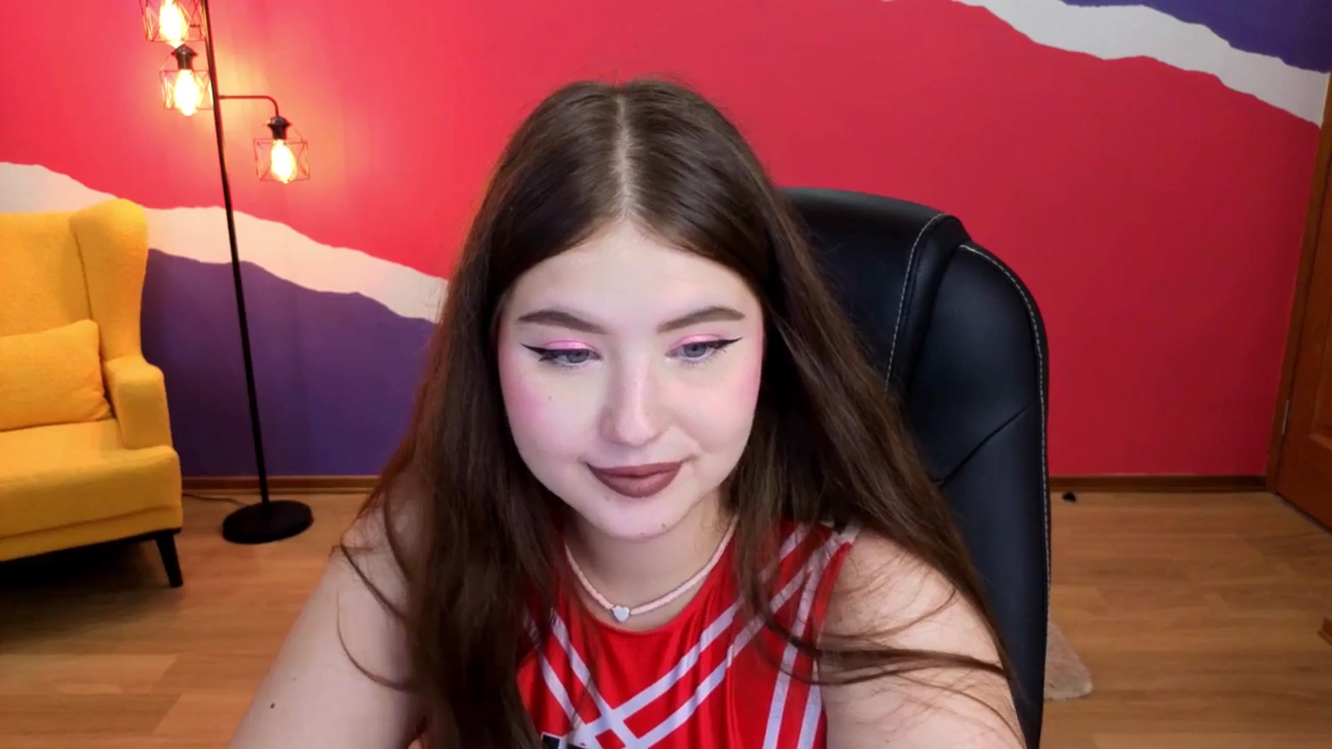 Gallery image thumbnail from AdmireMyEyes's myfreecams stream on, 09/07/2025, 23:46 image 3 of 20