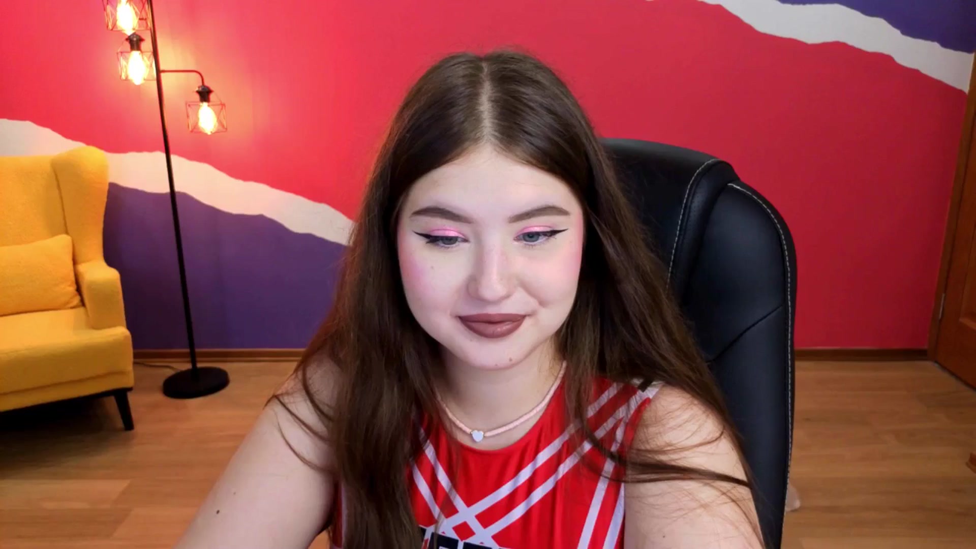 Gallery image thumbnail from AdmireMyEyes's myfreecams stream on, 09/07/2025, 23:46 image 1 of 20