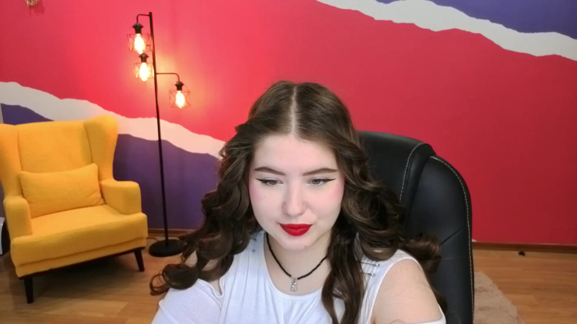 Gallery image thumbnail from AdmireMyEyes's myfreecams stream on, 09/10/2025, 05:38 image 3 of 20