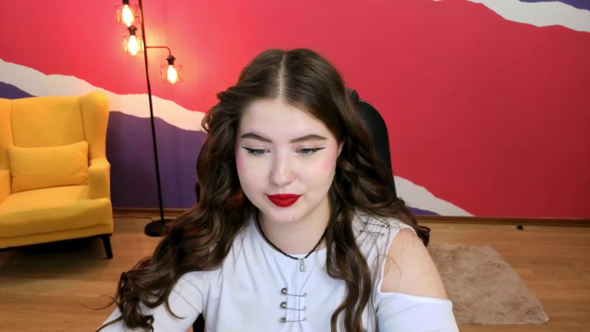 Gallery image thumbnail from AdmireMyEyes's myfreecams stream on, 09/10/2025, 08:43 image 15 of 20