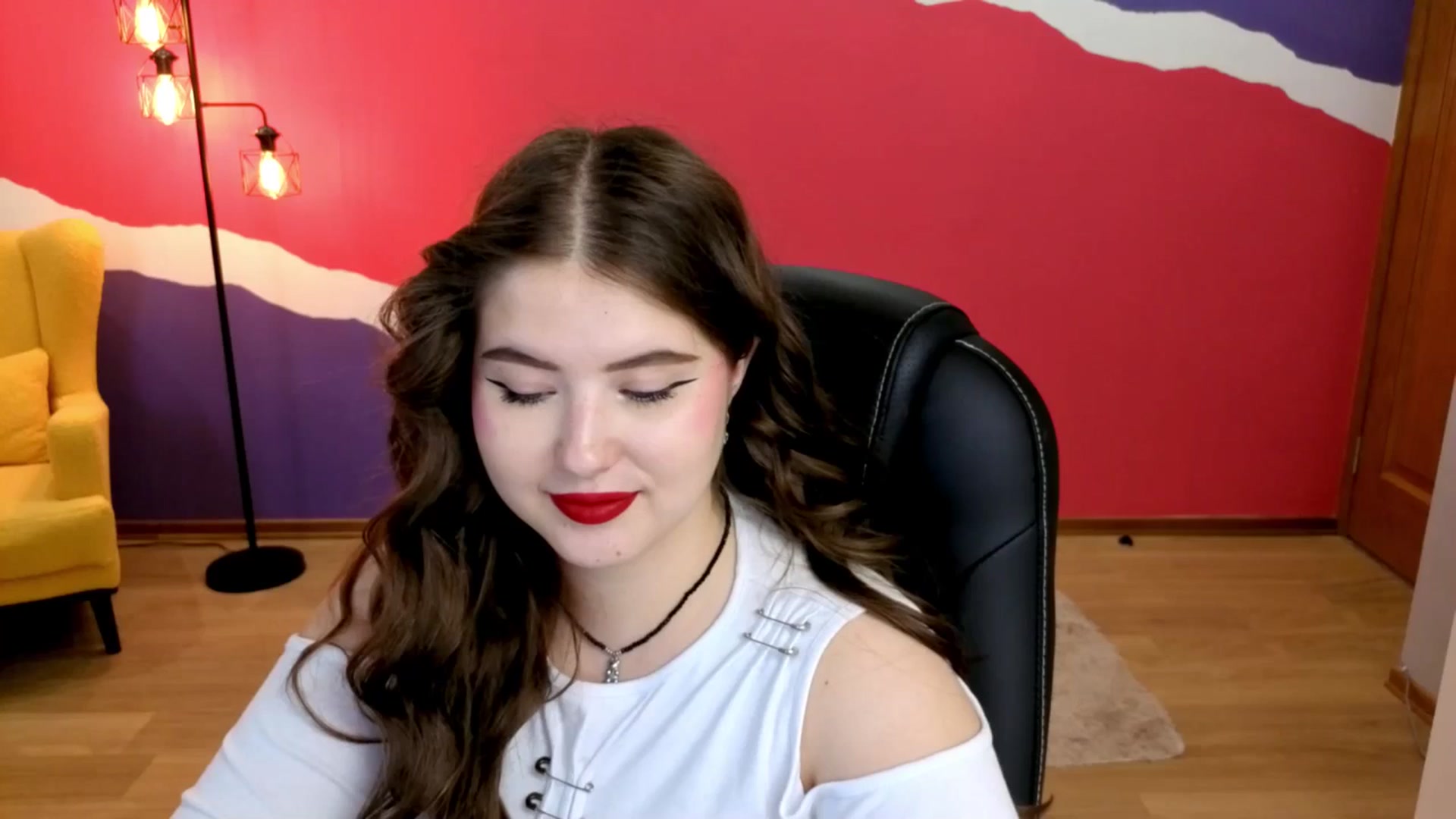 Gallery image thumbnail from AdmireMyEyes's myfreecams stream on, 09/10/2025, 09:19 image 7 of 20