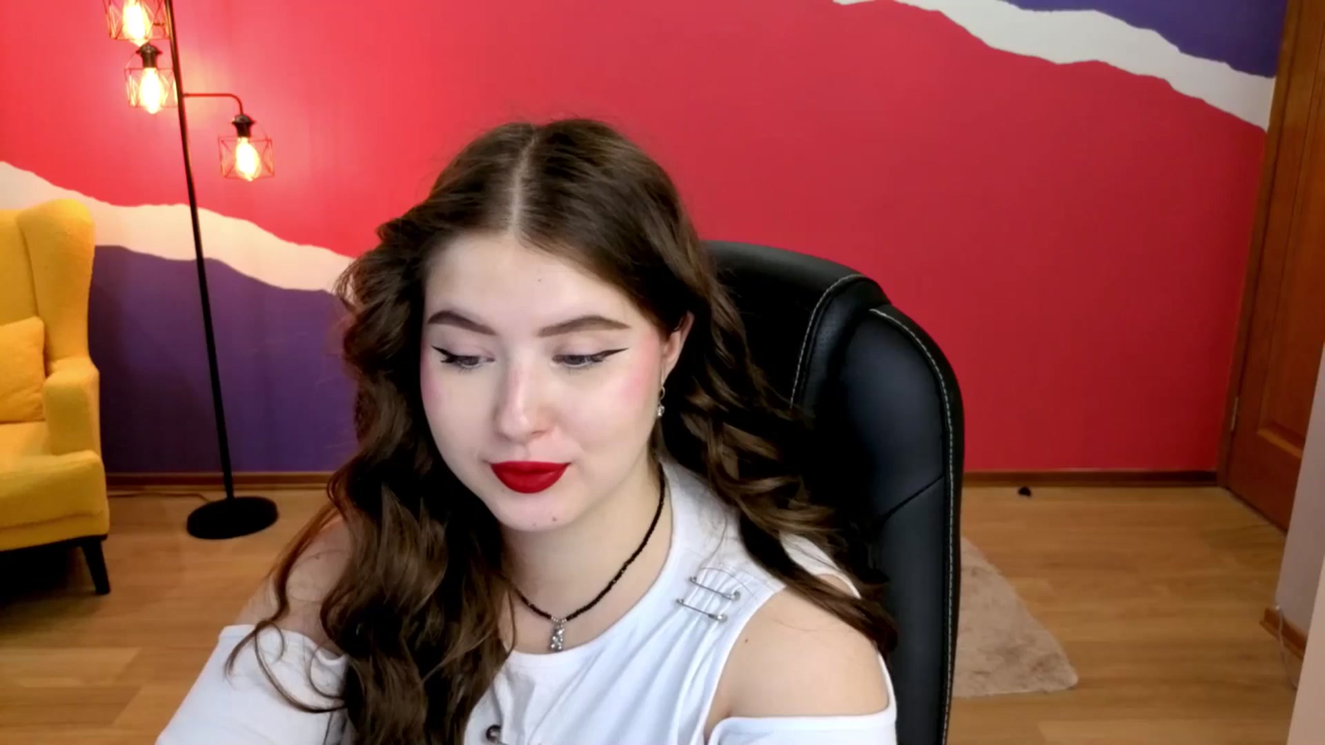 Gallery image thumbnail from AdmireMyEyes's myfreecams stream on, 09/10/2025, 09:19 image 6 of 20