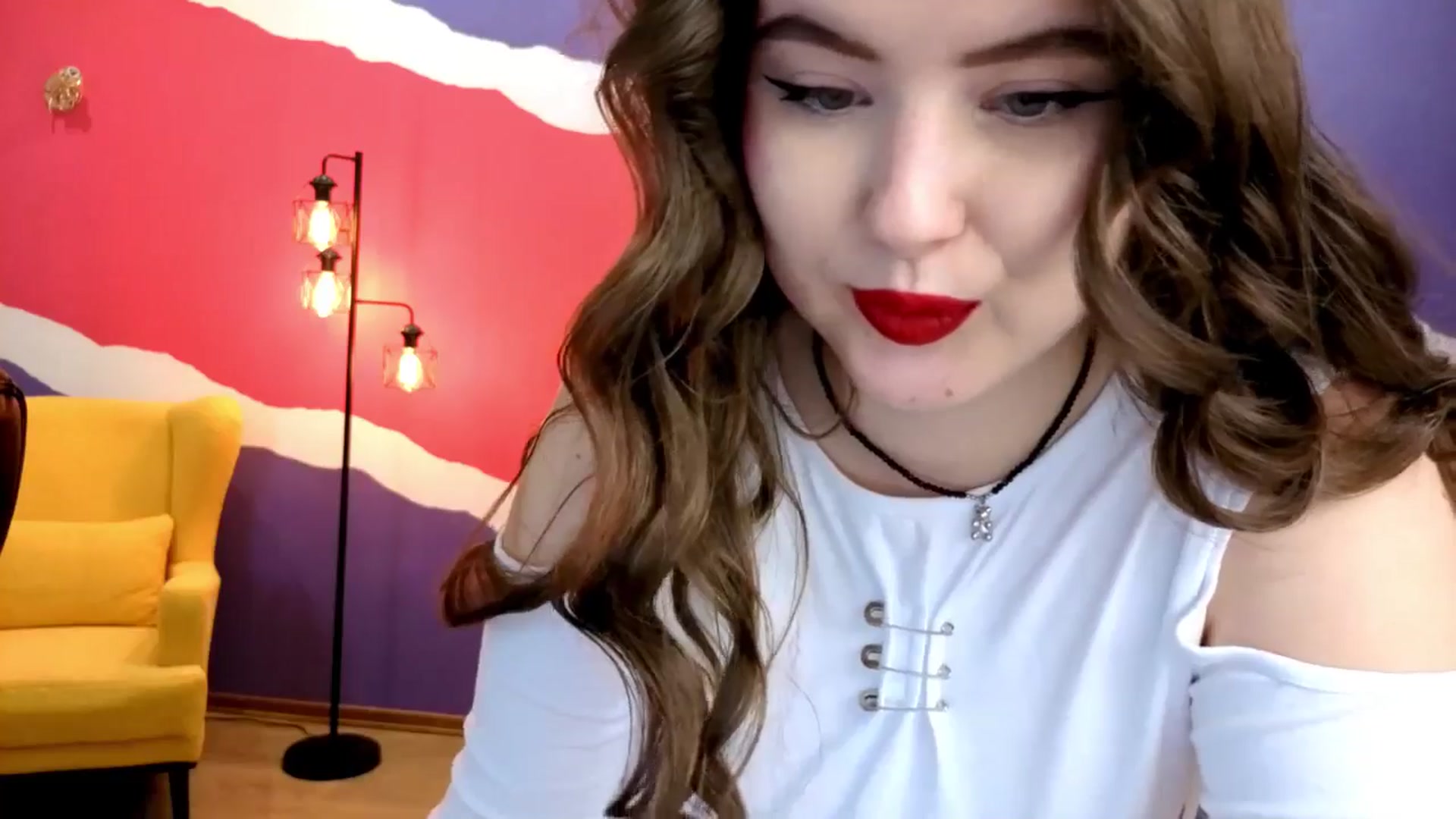 Gallery image thumbnail from AdmireMyEyes's myfreecams stream on, 09/10/2025, 09:19 image 16 of 20