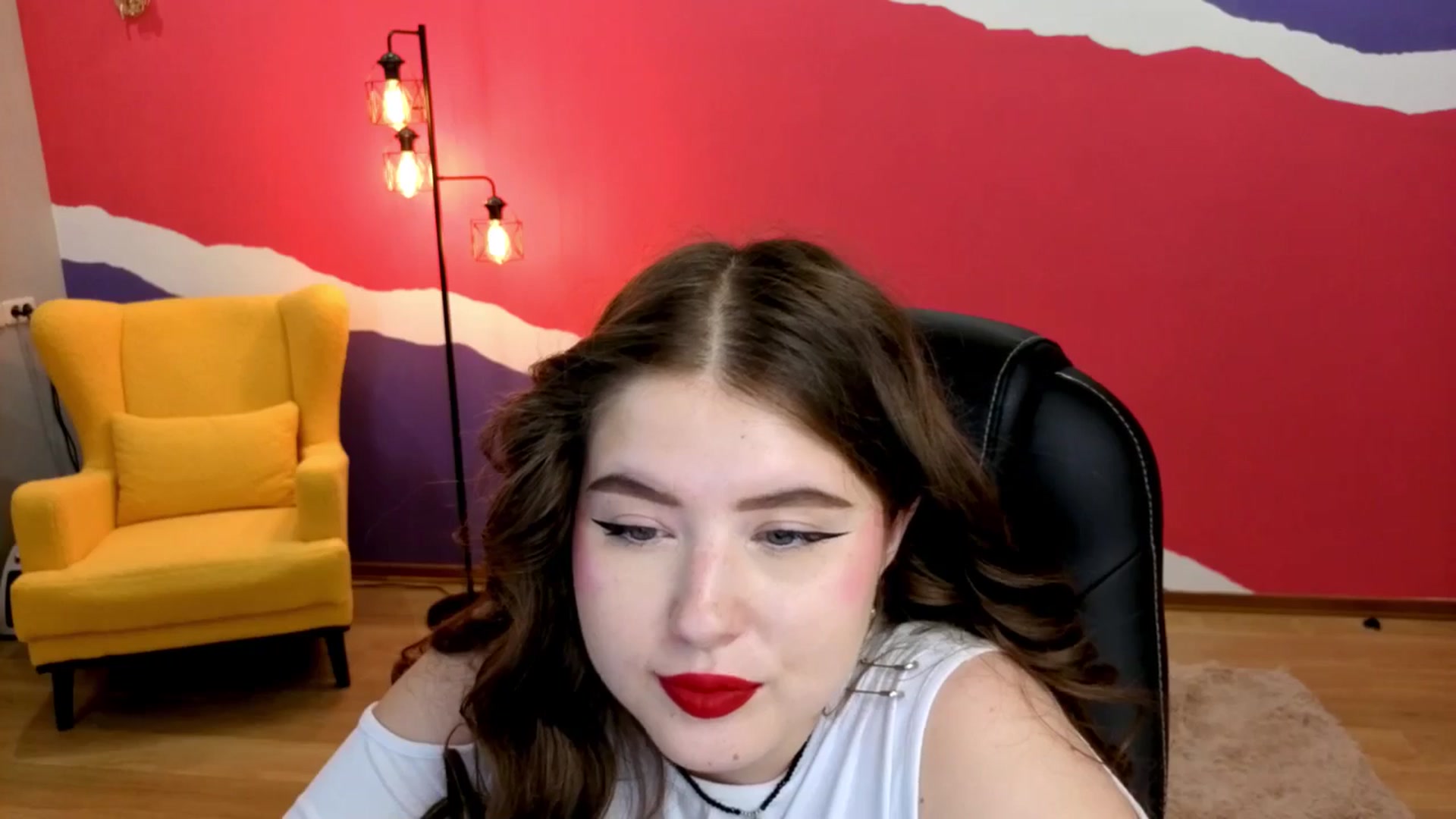 Gallery image thumbnail from AdmireMyEyes's myfreecams stream on, 09/10/2025, 09:46 image 12 of 20