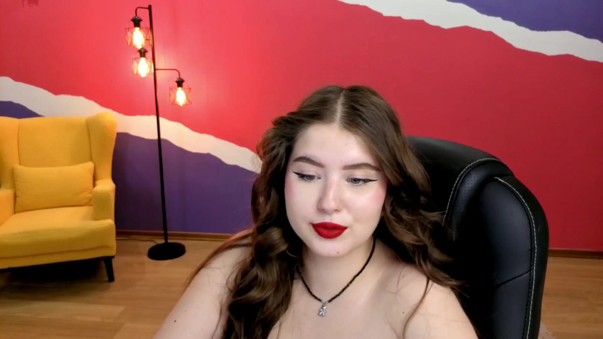 Gallery image thumbnail from AdmireMyEyes's myfreecams stream on, 09/10/2025, 11:29 image 8 of 20