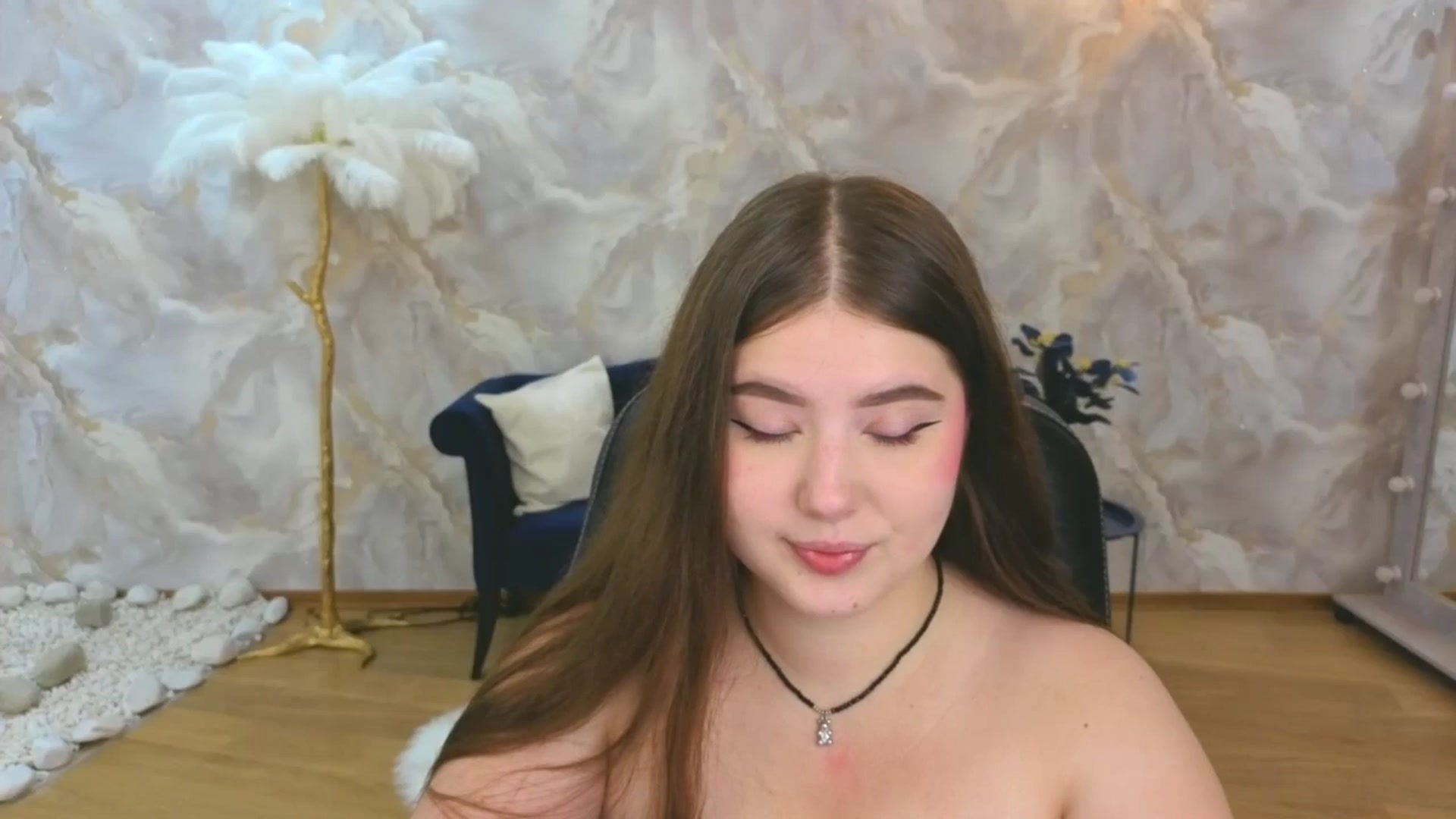 Gallery image thumbnail from AdmireMyEyes's myfreecams stream on, 09/12/2025, 18:32 image 16 of 20