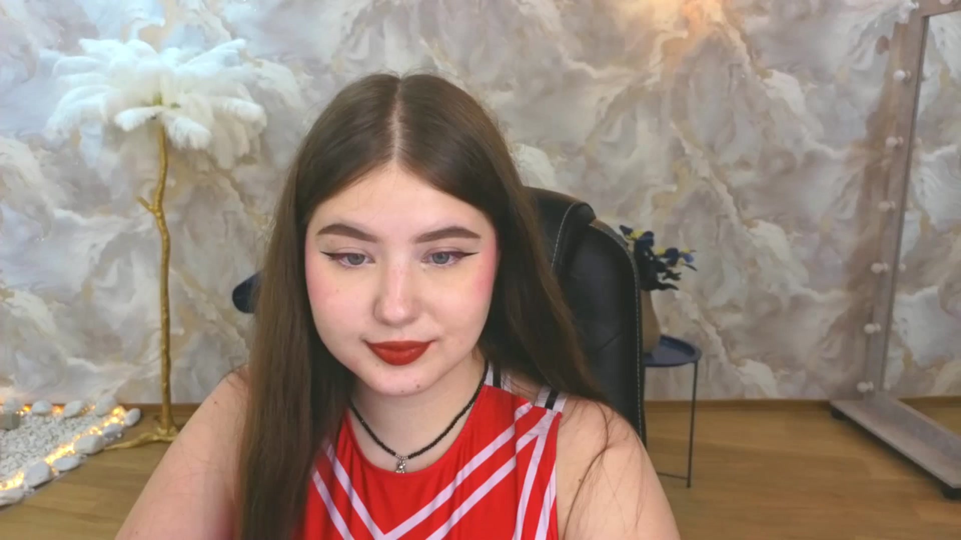 Gallery image thumbnail from AdmireMyEyes's myfreecams stream on, 09/13/2025, 24:59 image 19 of 20