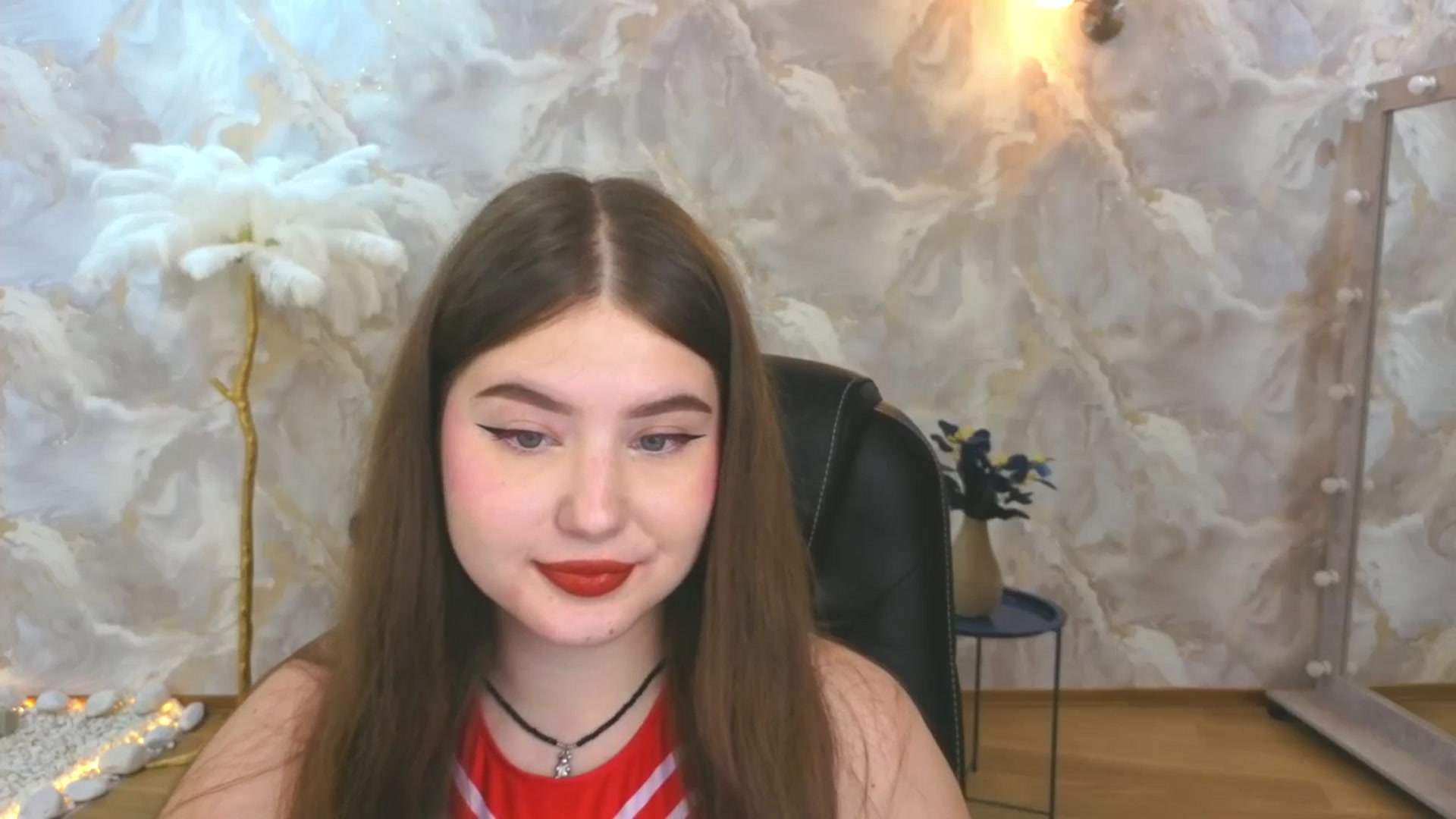 Gallery image thumbnail from AdmireMyEyes's myfreecams stream on, 09/13/2025, 24:59 image 17 of 20