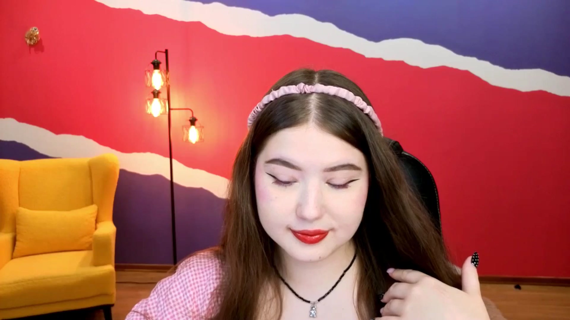 Gallery image thumbnail from AdmireMyEyes's myfreecams stream on, 09/14/2025, 19:46 image 19 of 20