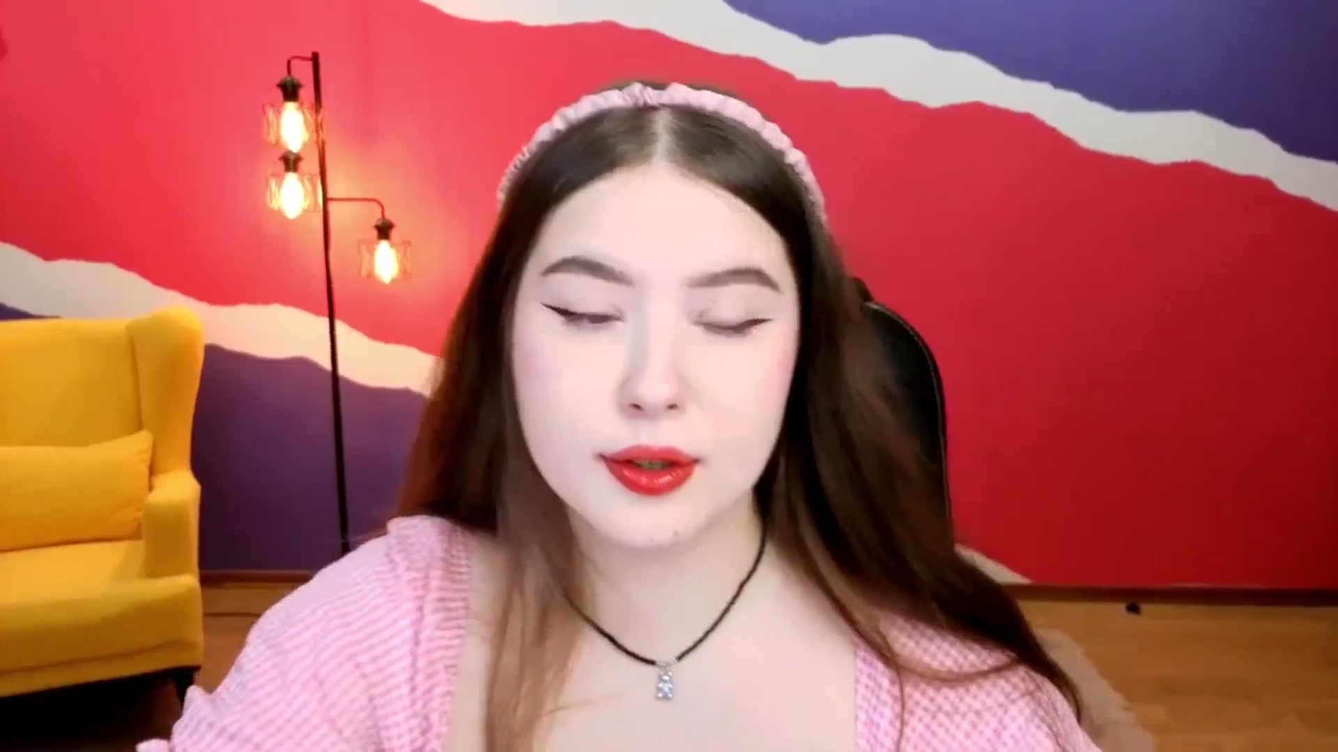 Gallery image thumbnail from AdmireMyEyes's myfreecams stream on, 09/14/2025, 19:46 image 7 of 20