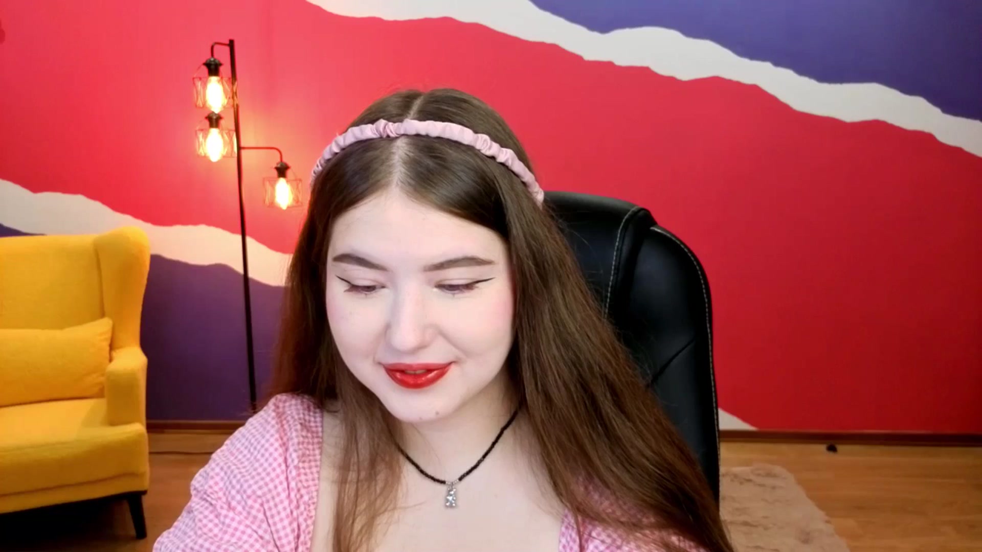 Gallery image thumbnail from AdmireMyEyes's myfreecams stream on, 09/14/2025, 19:46 image 9 of 20
