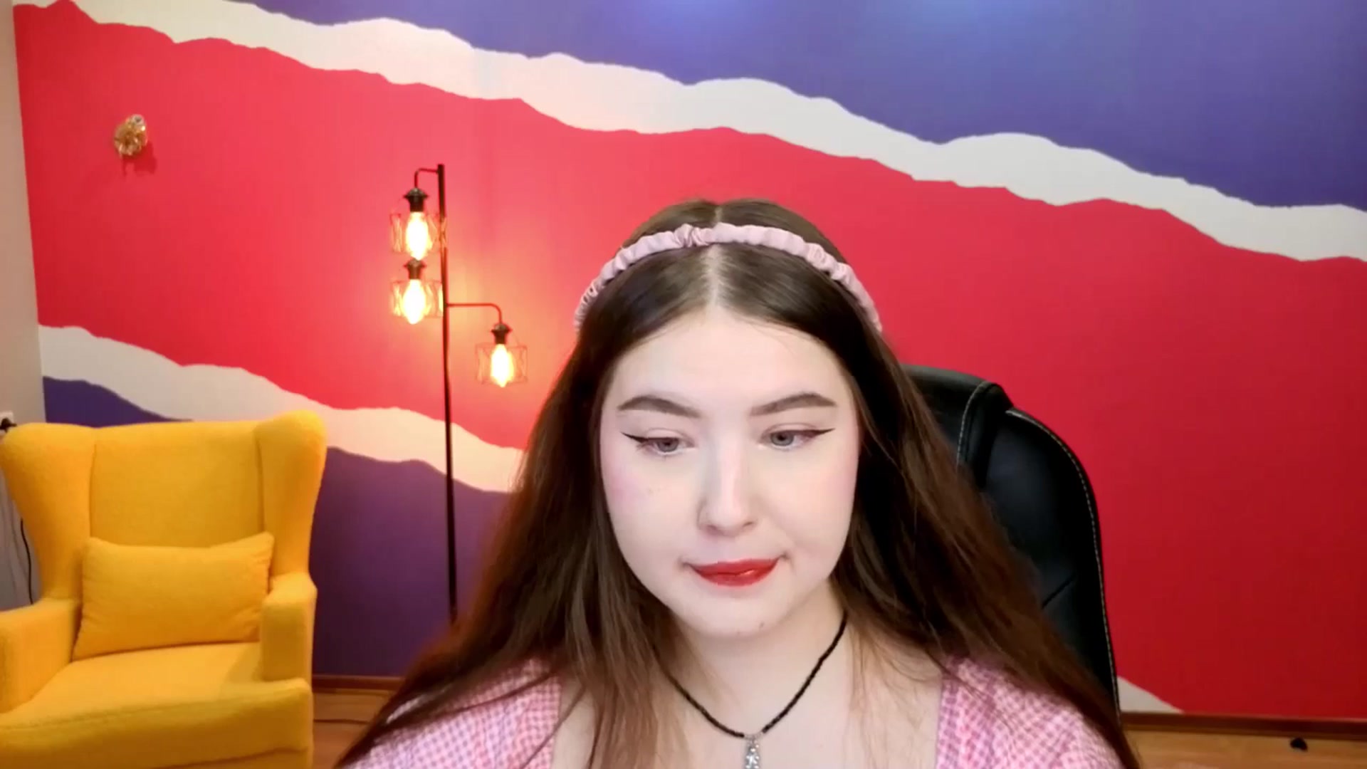 Gallery image thumbnail from AdmireMyEyes's myfreecams stream on, 09/14/2025, 19:46 image 13 of 20
