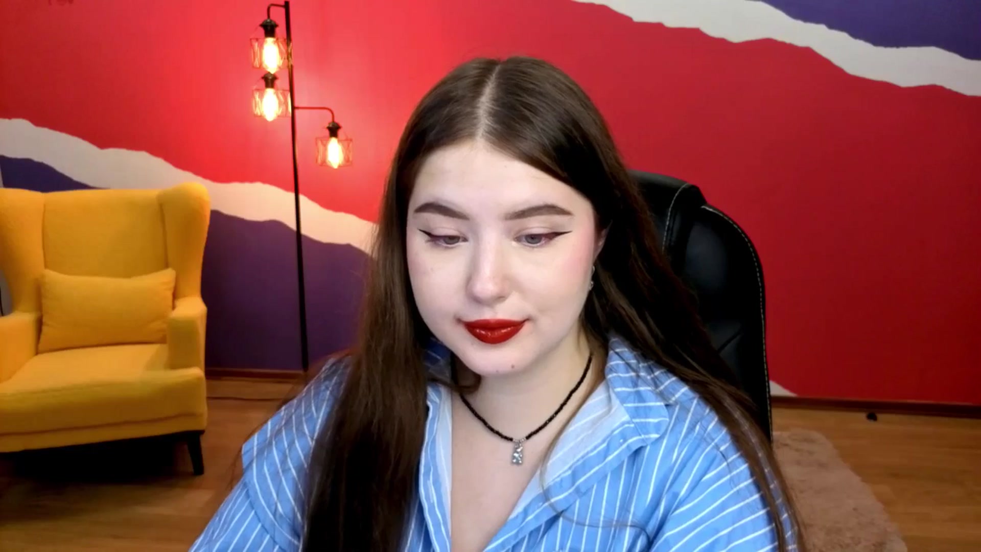 Gallery image thumbnail from AdmireMyEyes's myfreecams stream on, 09/15/2025, 01:59 image 20 of 20