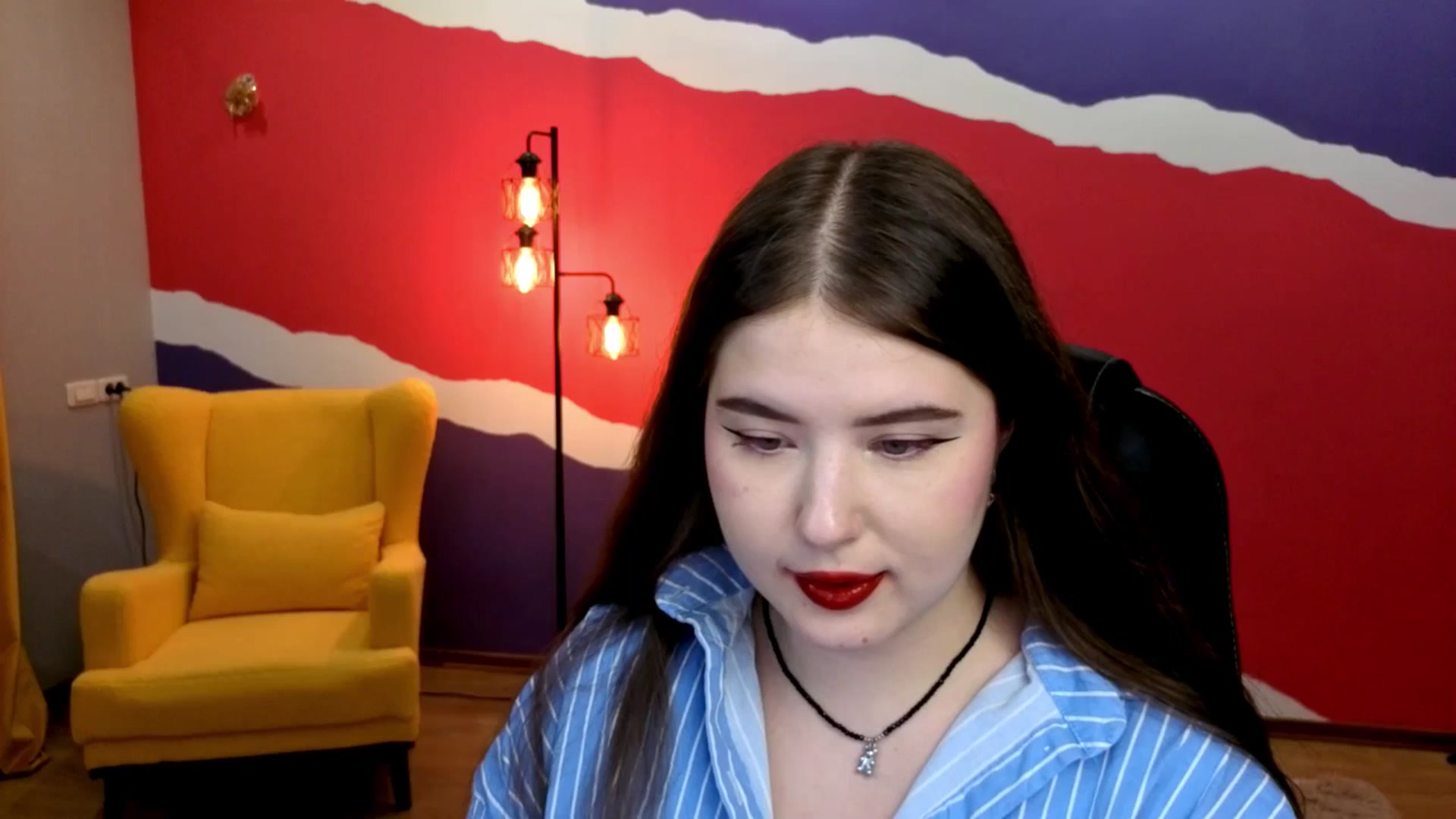 Gallery image thumbnail from AdmireMyEyes's myfreecams stream on, 09/15/2025, 01:59 image 5 of 20