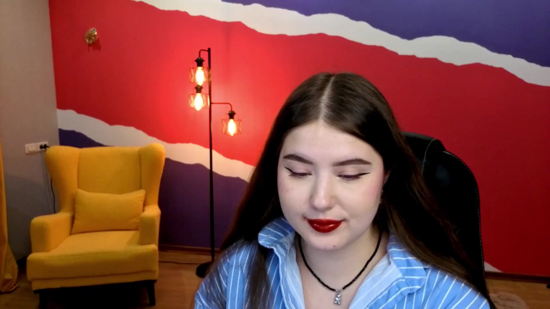 Gallery image thumbnail from AdmireMyEyes's myfreecams stream on, 09/15/2025, 01:59 image 6 of 20