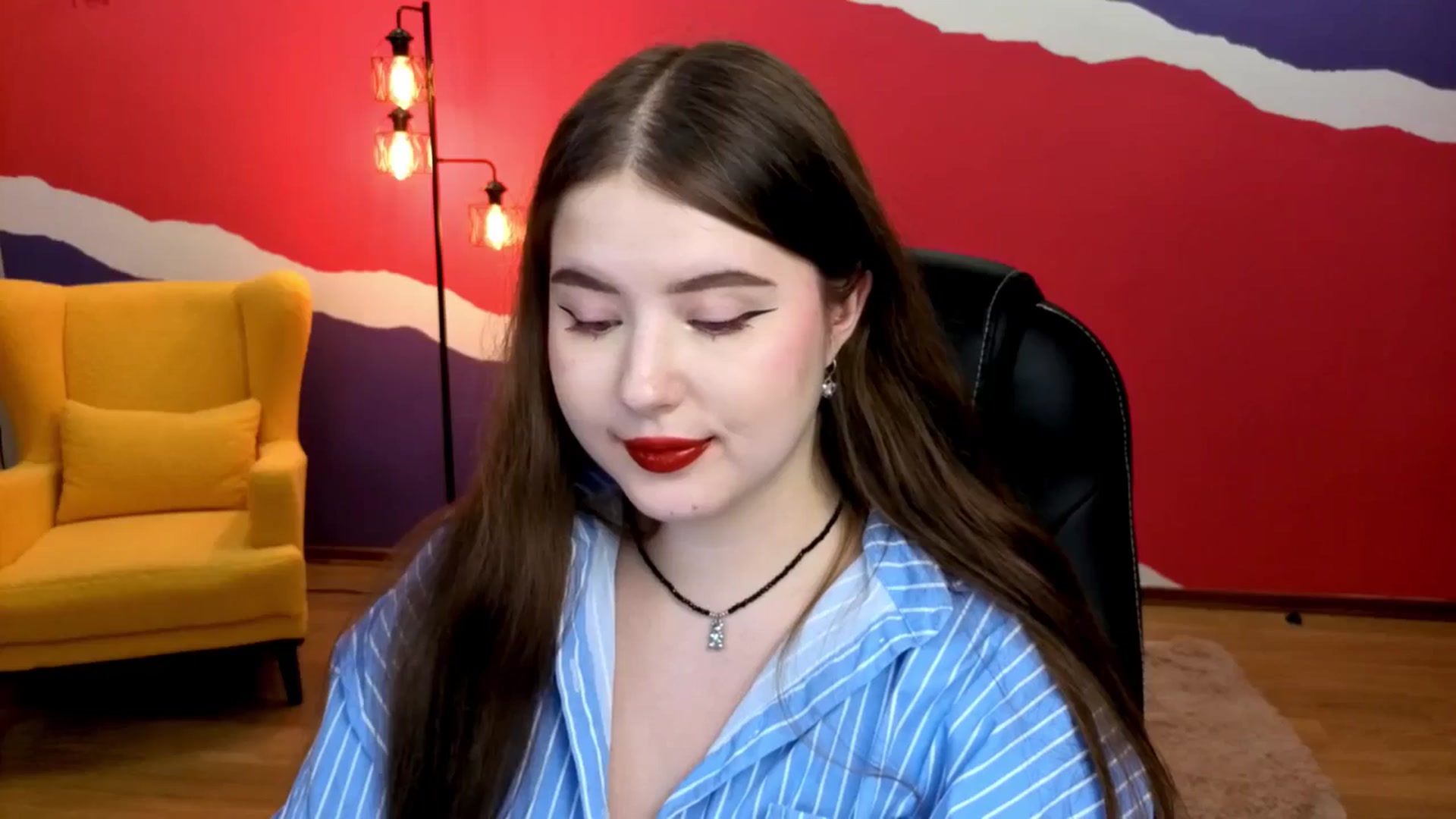 Gallery image thumbnail from AdmireMyEyes's myfreecams stream on, 09/15/2025, 01:59 image 19 of 20
