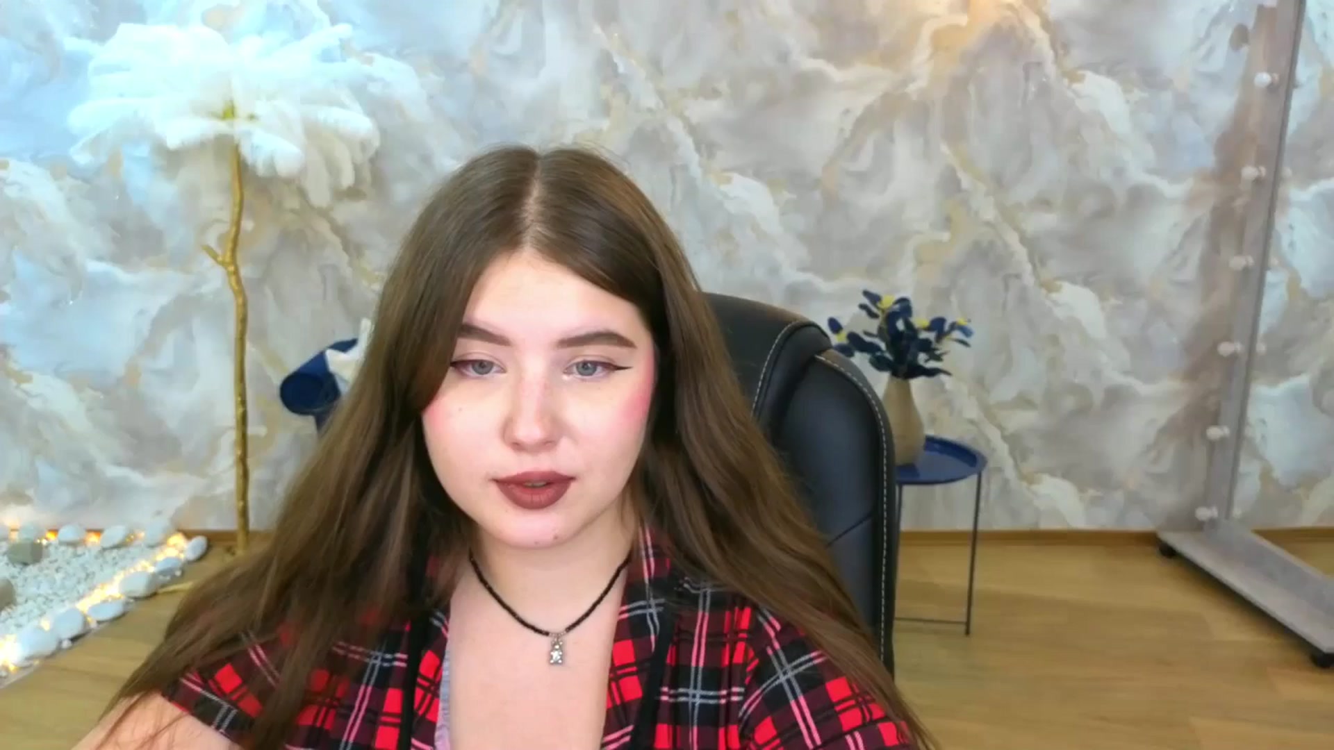 Gallery image thumbnail from AdmireMyEyes's myfreecams stream on, 09/16/2025, 08:52 image 13 of 20