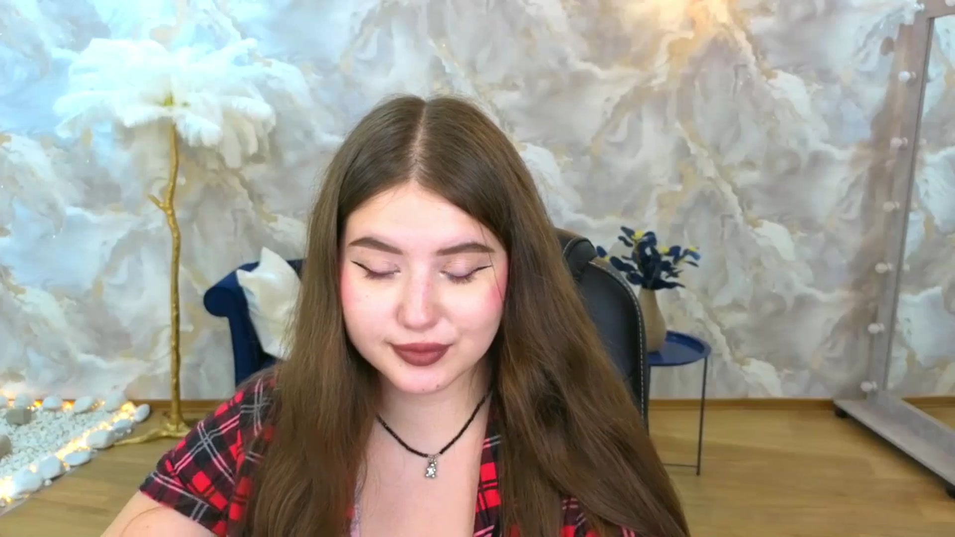 Gallery image thumbnail from AdmireMyEyes's myfreecams stream on, 09/16/2025, 09:28 image 10 of 20