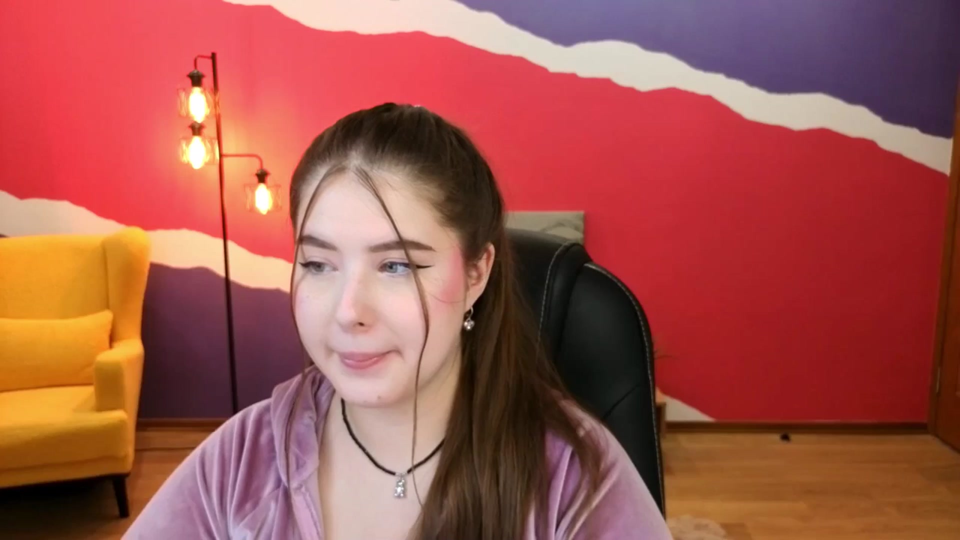 Gallery image thumbnail from AdmireMyEyes's myfreecams stream on, 09/18/2025, 07:39 image 18 of 20