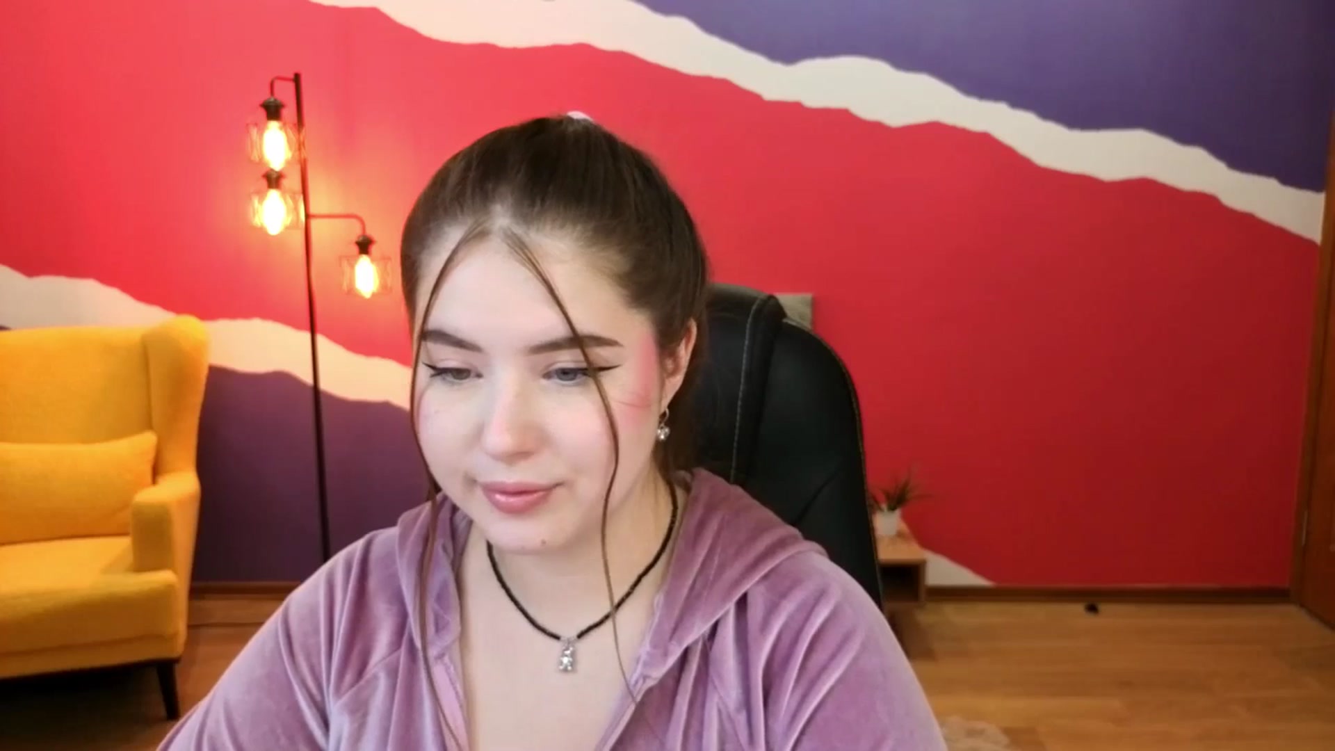 Gallery image thumbnail from AdmireMyEyes's myfreecams stream on, 09/18/2025, 07:39 image 11 of 20