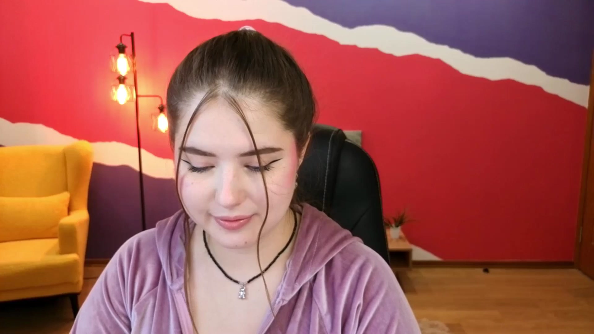 Gallery image thumbnail from AdmireMyEyes's myfreecams stream on, 09/18/2025, 07:39 image 10 of 20