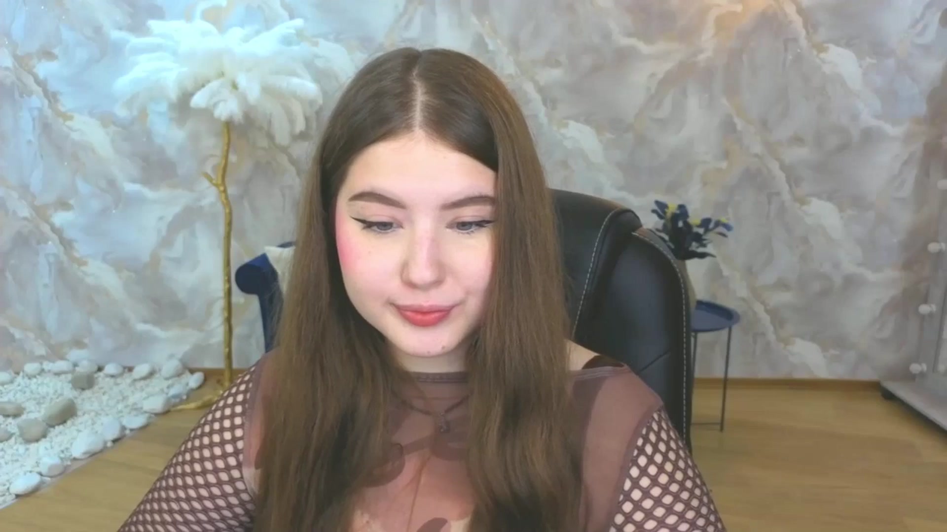 Gallery image thumbnail from AdmireMyEyes's myfreecams stream on, 09/19/2025, 19:47 image 20 of 20