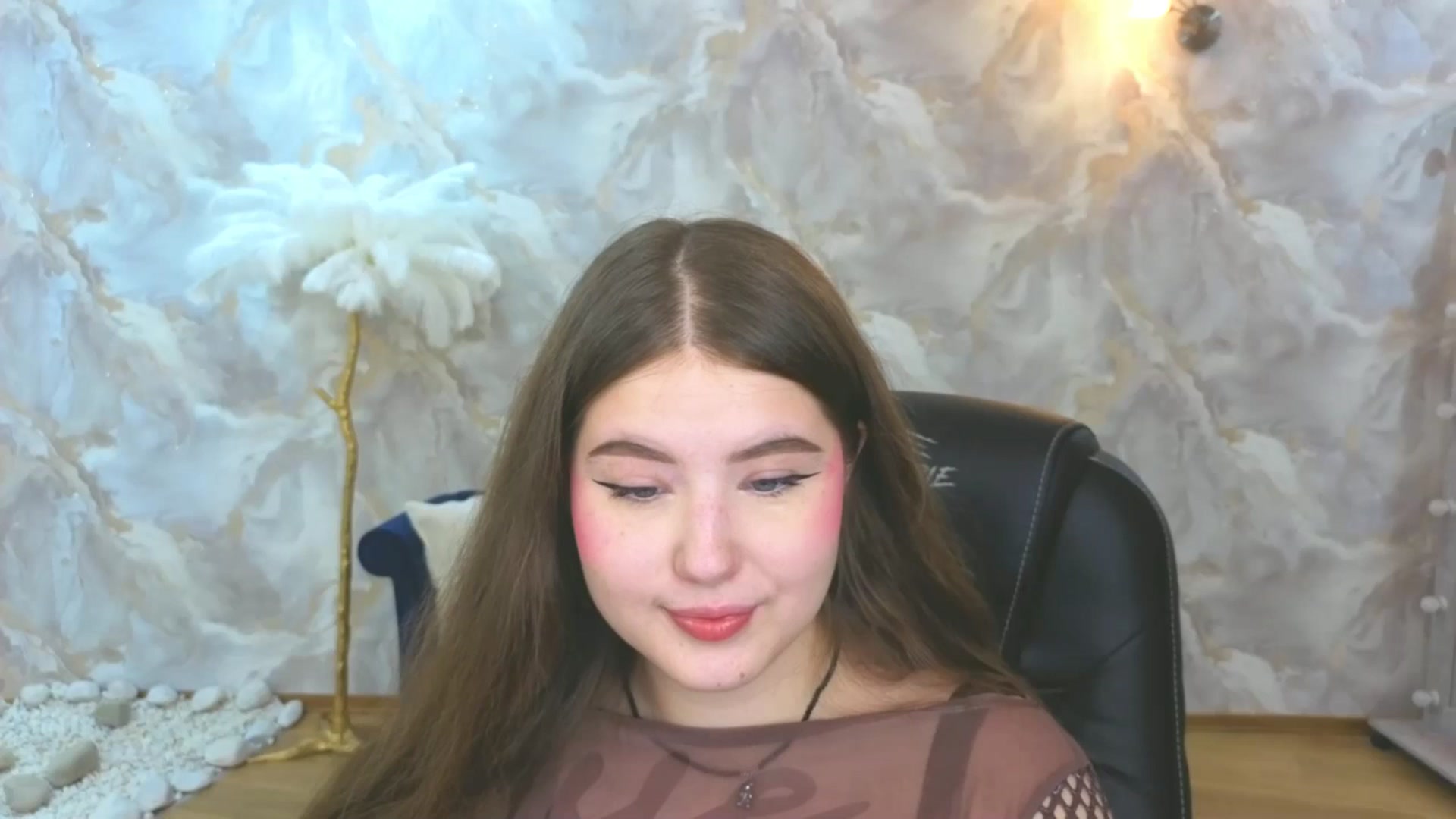 Gallery image thumbnail from AdmireMyEyes's myfreecams stream on, 09/19/2025, 19:47 image 1 of 20