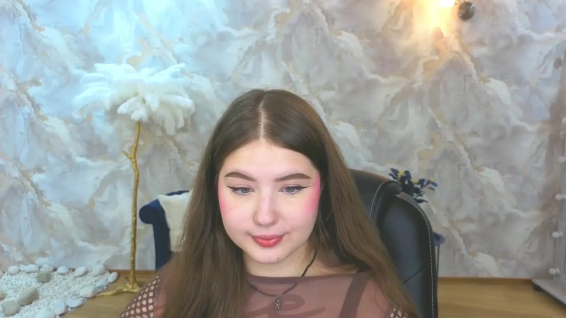 Gallery image thumbnail from AdmireMyEyes's myfreecams stream on, 09/19/2025, 19:47 image 2 of 20