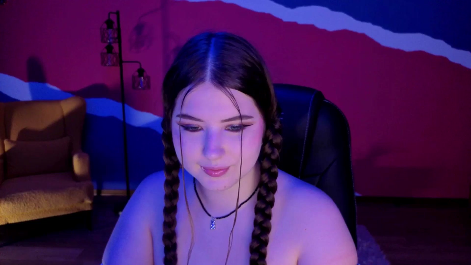 Gallery image thumbnail from AdmireMyEyes's myfreecams stream on, 09/20/2025, 19:17 image 7 of 20