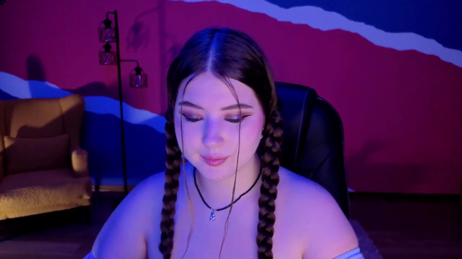 Gallery image thumbnail from AdmireMyEyes's myfreecams stream on, 09/20/2025, 19:17 image 6 of 20