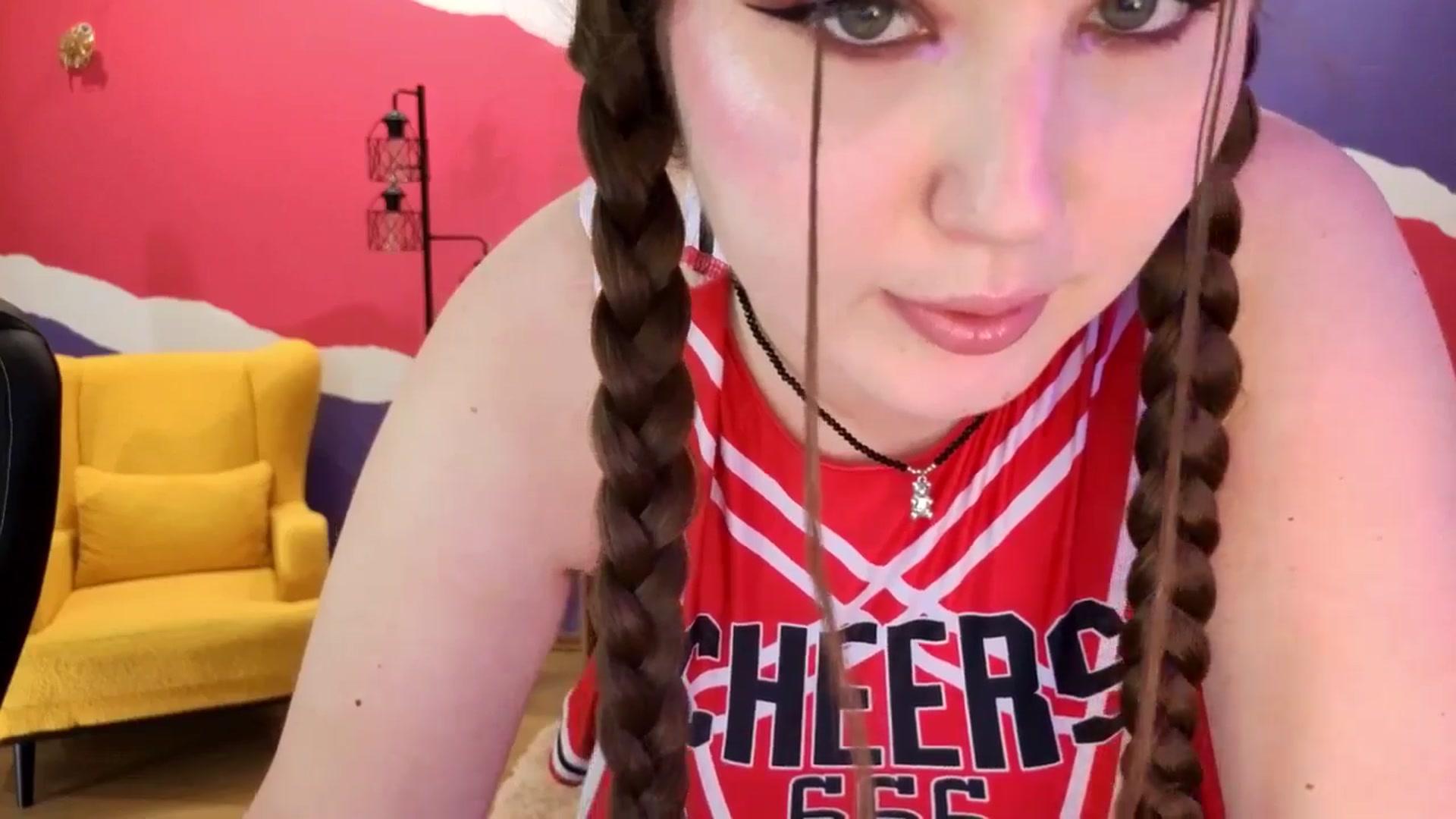 Gallery image thumbnail from AdmireMyEyes's myfreecams stream on, 09/21/2025, 24:53 image 4 of 20