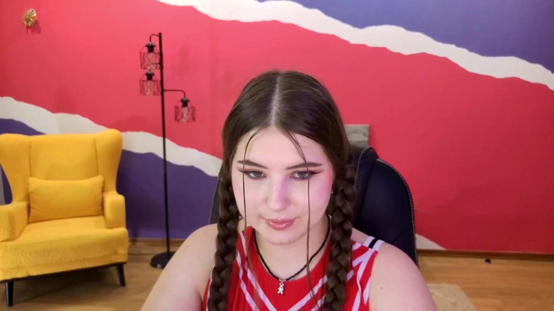 Gallery image thumbnail from AdmireMyEyes's myfreecams stream on, 09/21/2025, 24:53 image 2 of 20