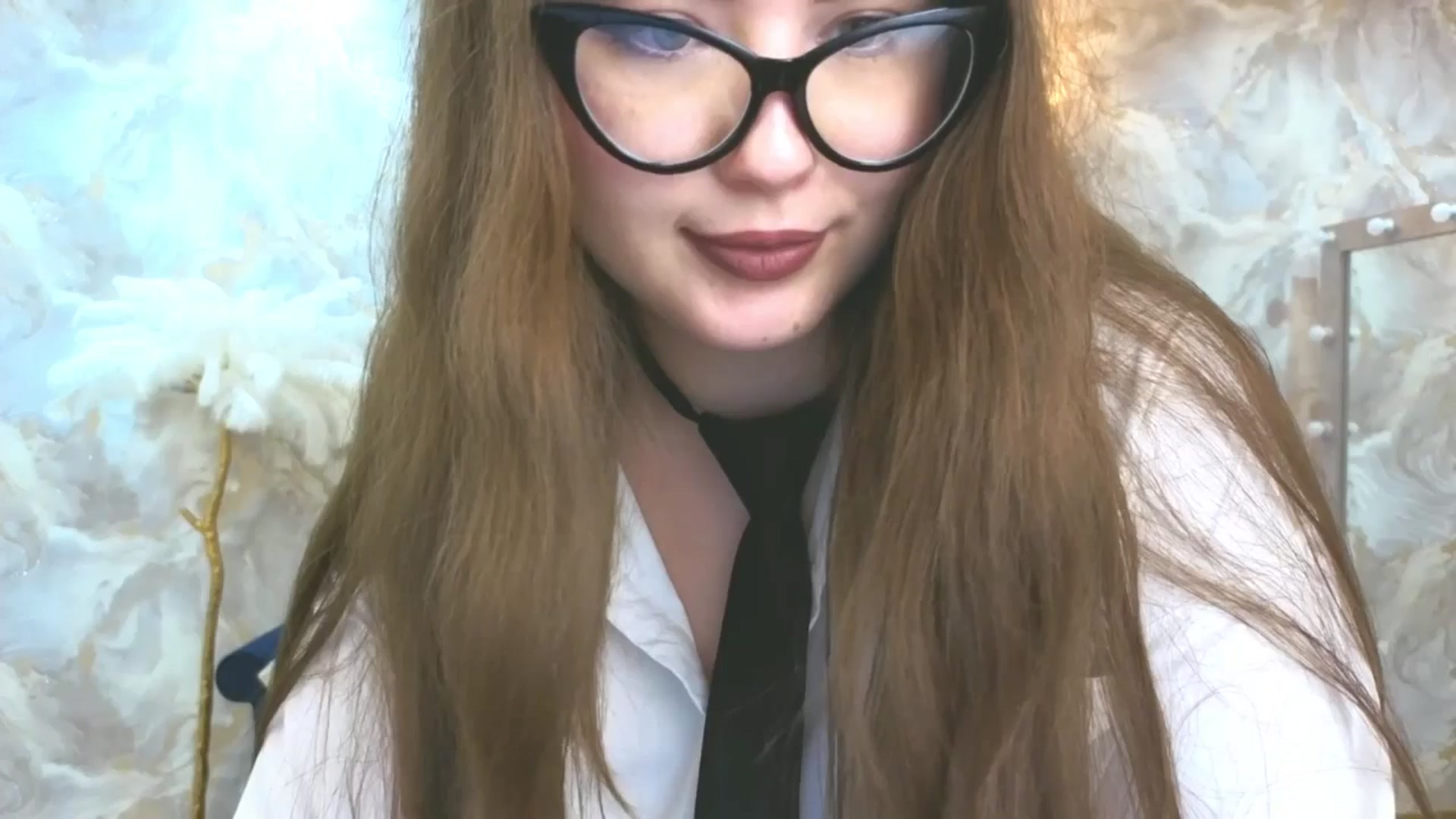 Gallery image thumbnail from AdmireMyEyes's myfreecams stream on, 09/22/2025, 02:15 image 13 of 20