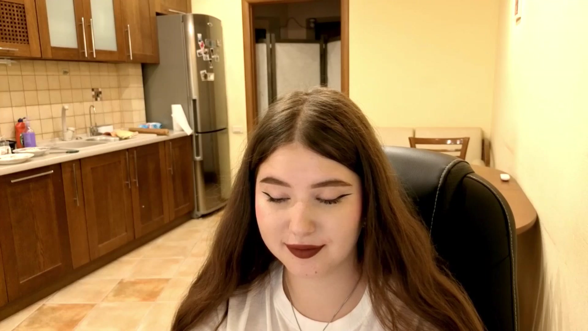 Gallery image thumbnail from AdmireMyEyes's myfreecams stream on, 09/25/2025, 09:47 image 6 of 20
