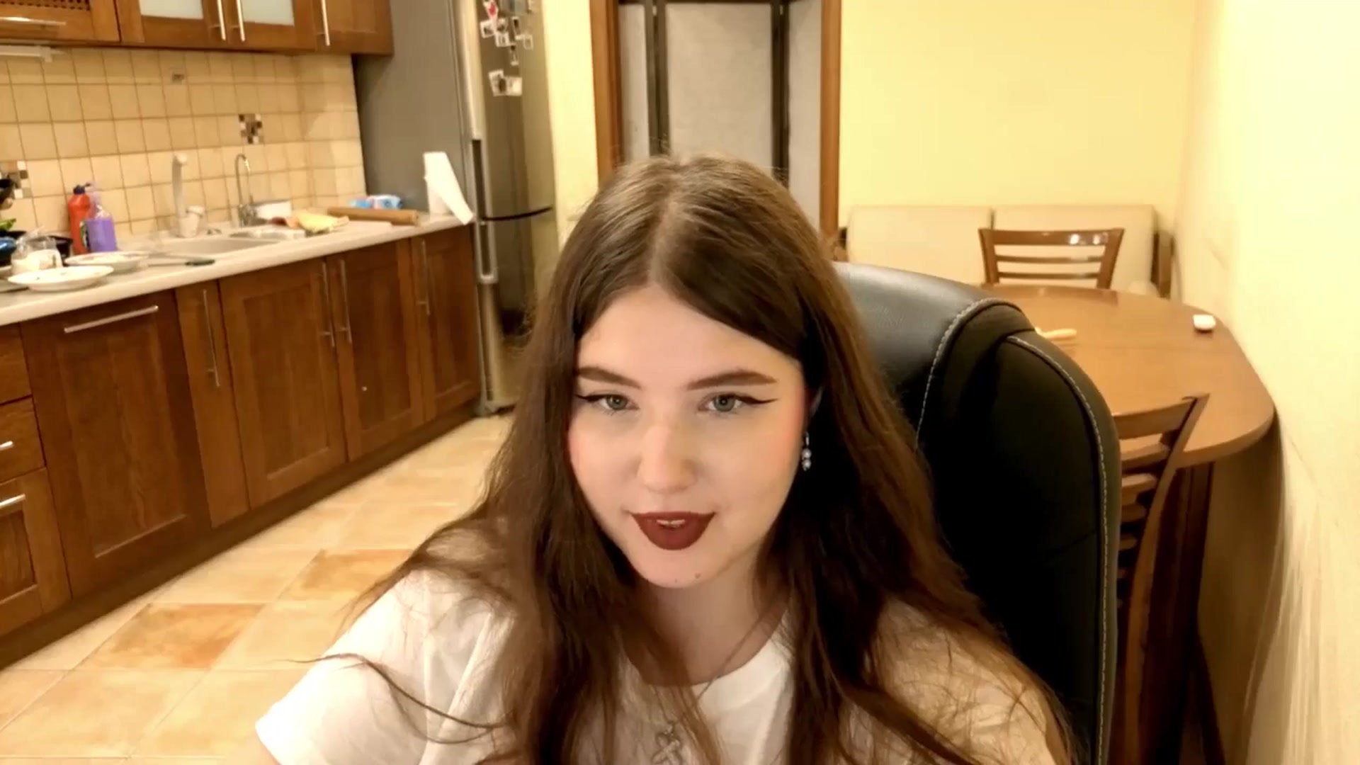Gallery image thumbnail from AdmireMyEyes's myfreecams stream on, 09/25/2025, 09:47 image 20 of 20