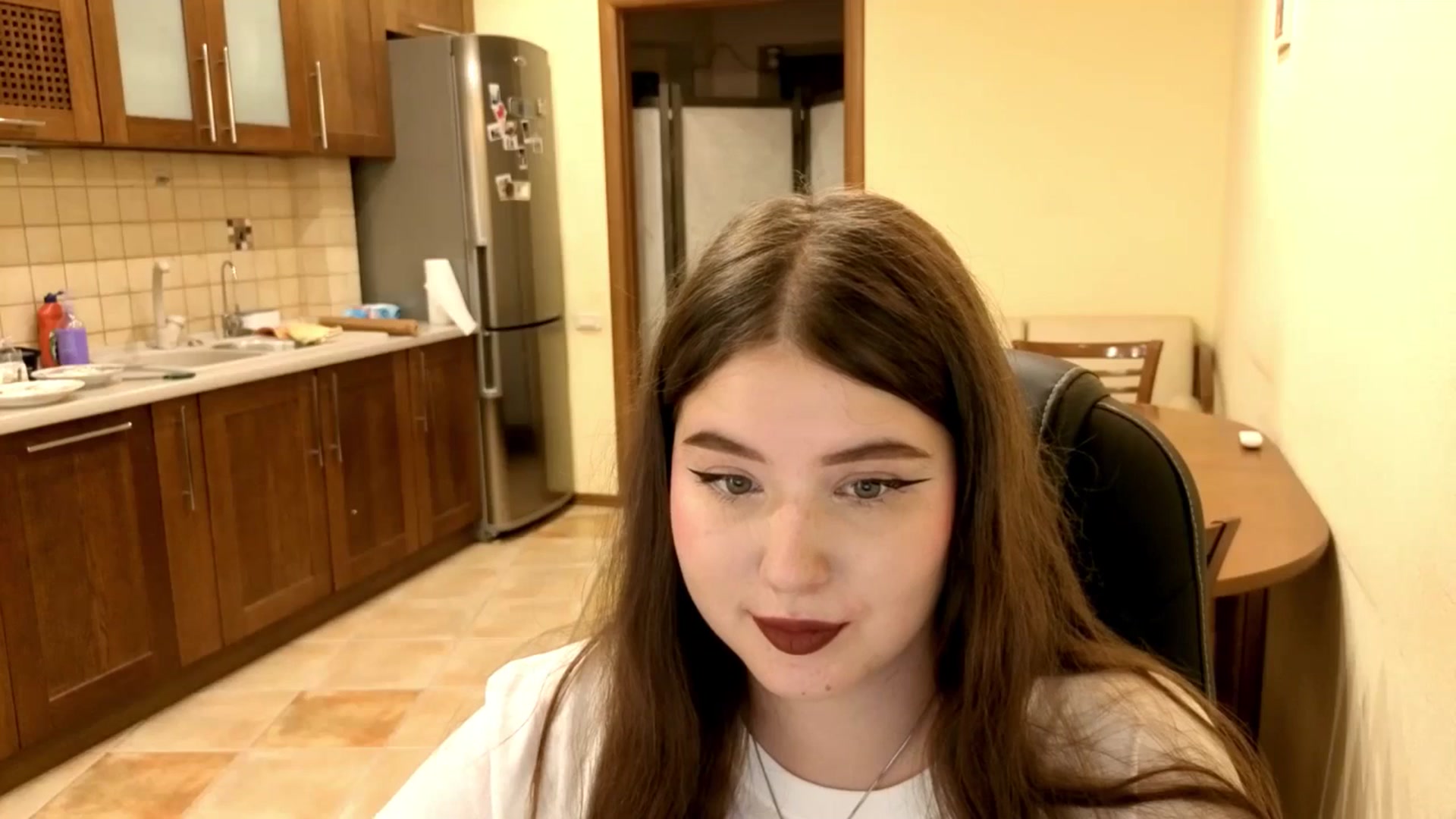 Gallery image thumbnail from AdmireMyEyes's myfreecams stream on, 09/25/2025, 09:47 image 4 of 20