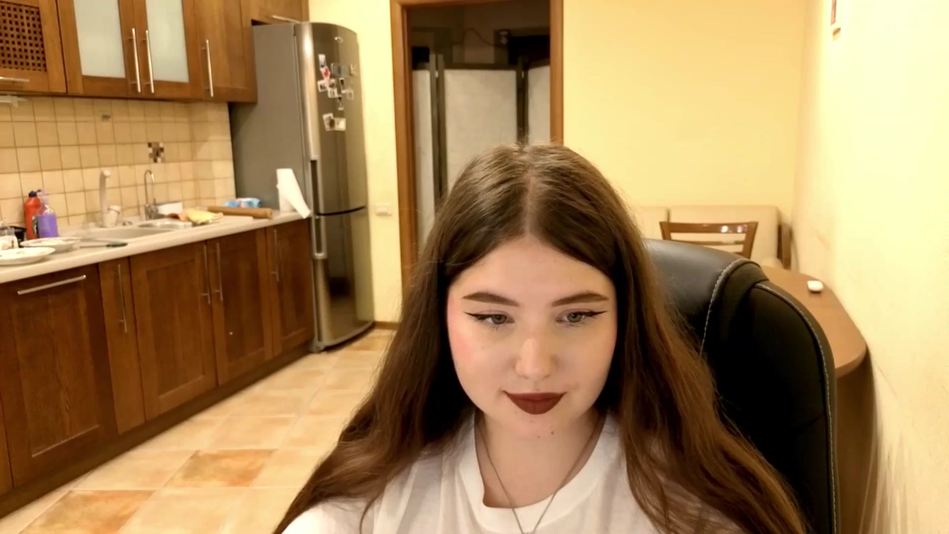 Gallery image thumbnail from AdmireMyEyes's myfreecams stream on, 09/25/2025, 09:47 image 7 of 20