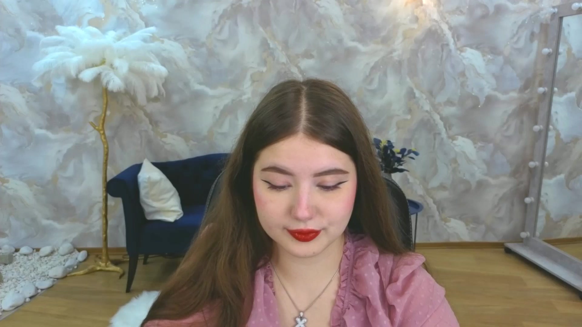 Gallery image thumbnail from AdmireMyEyes's myfreecams stream on, 09/28/2025, 18:32 image 12 of 20