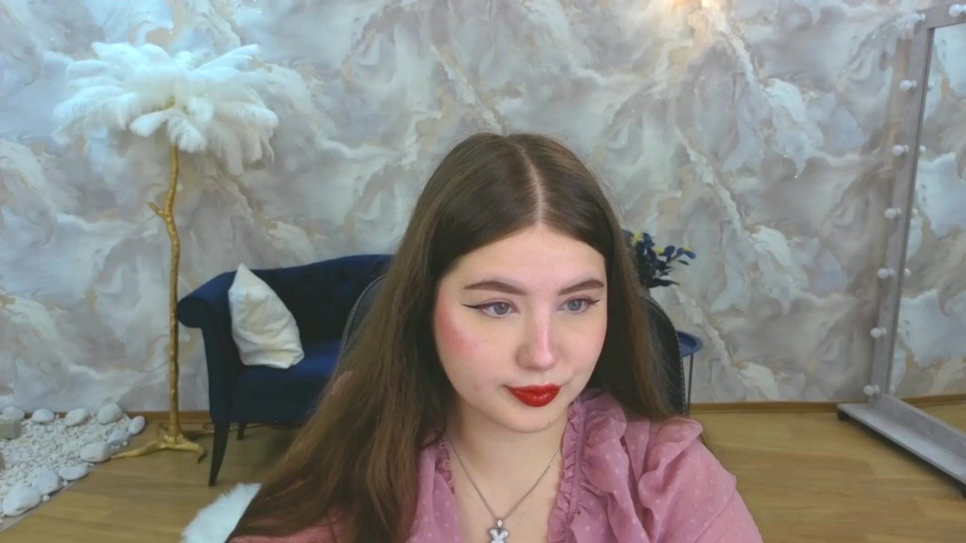 Gallery image thumbnail from AdmireMyEyes's myfreecams stream on, 09/28/2025, 18:32 image 13 of 20