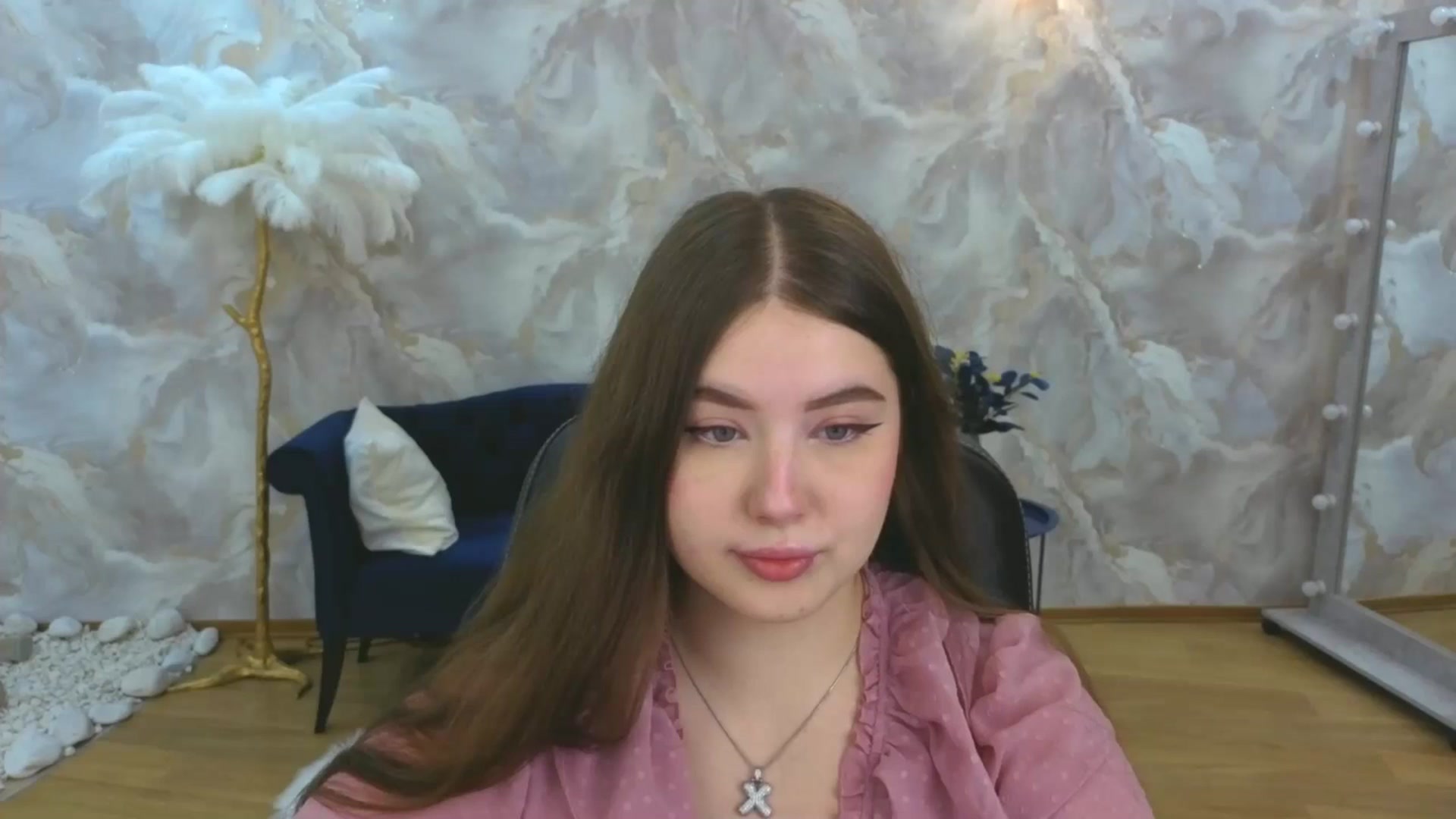 Gallery image thumbnail from AdmireMyEyes's myfreecams stream on, 09/28/2025, 18:32 image 6 of 20
