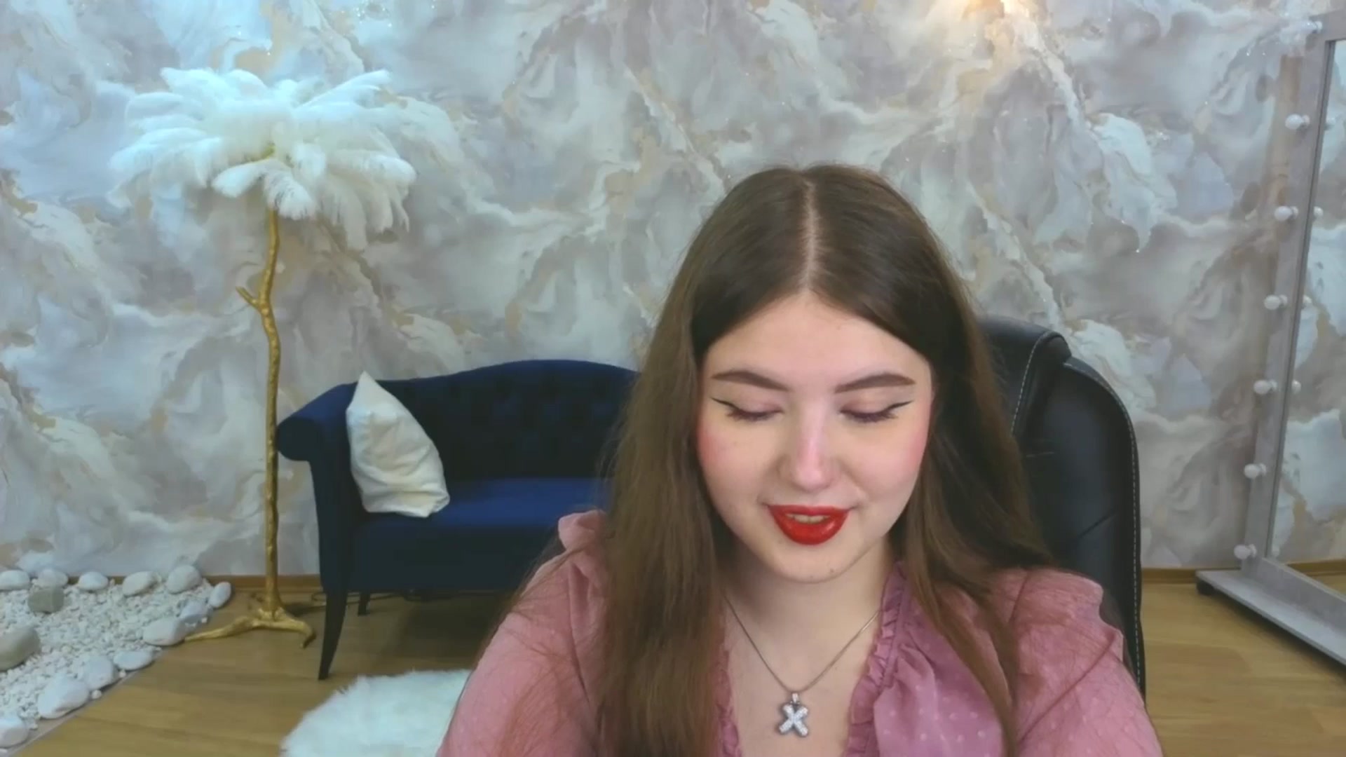 Gallery image thumbnail from AdmireMyEyes's myfreecams stream on, 09/28/2025, 18:58 image 14 of 20