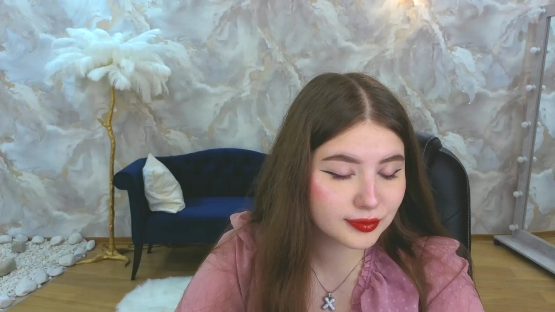 Gallery image thumbnail from AdmireMyEyes's myfreecams stream on, 09/28/2025, 18:58 image 13 of 20