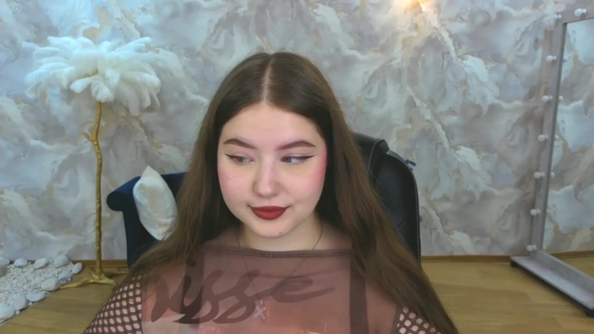Gallery image thumbnail from AdmireMyEyes's myfreecams stream on, 09/30/2025, 19:36 image 18 of 20