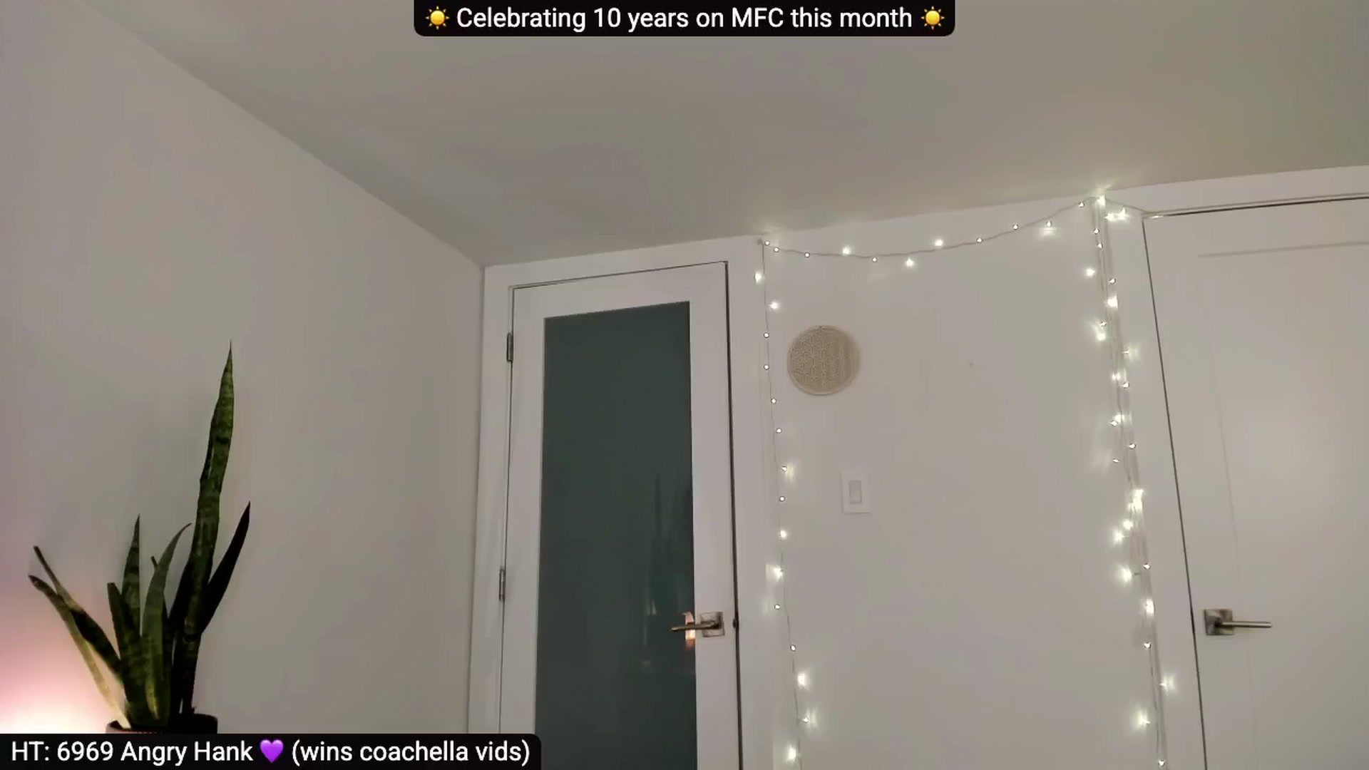 Gallery image thumbnail from Adorable10yrs's myfreecams stream on, 04/08/2025, 19:48 image 20 of 20