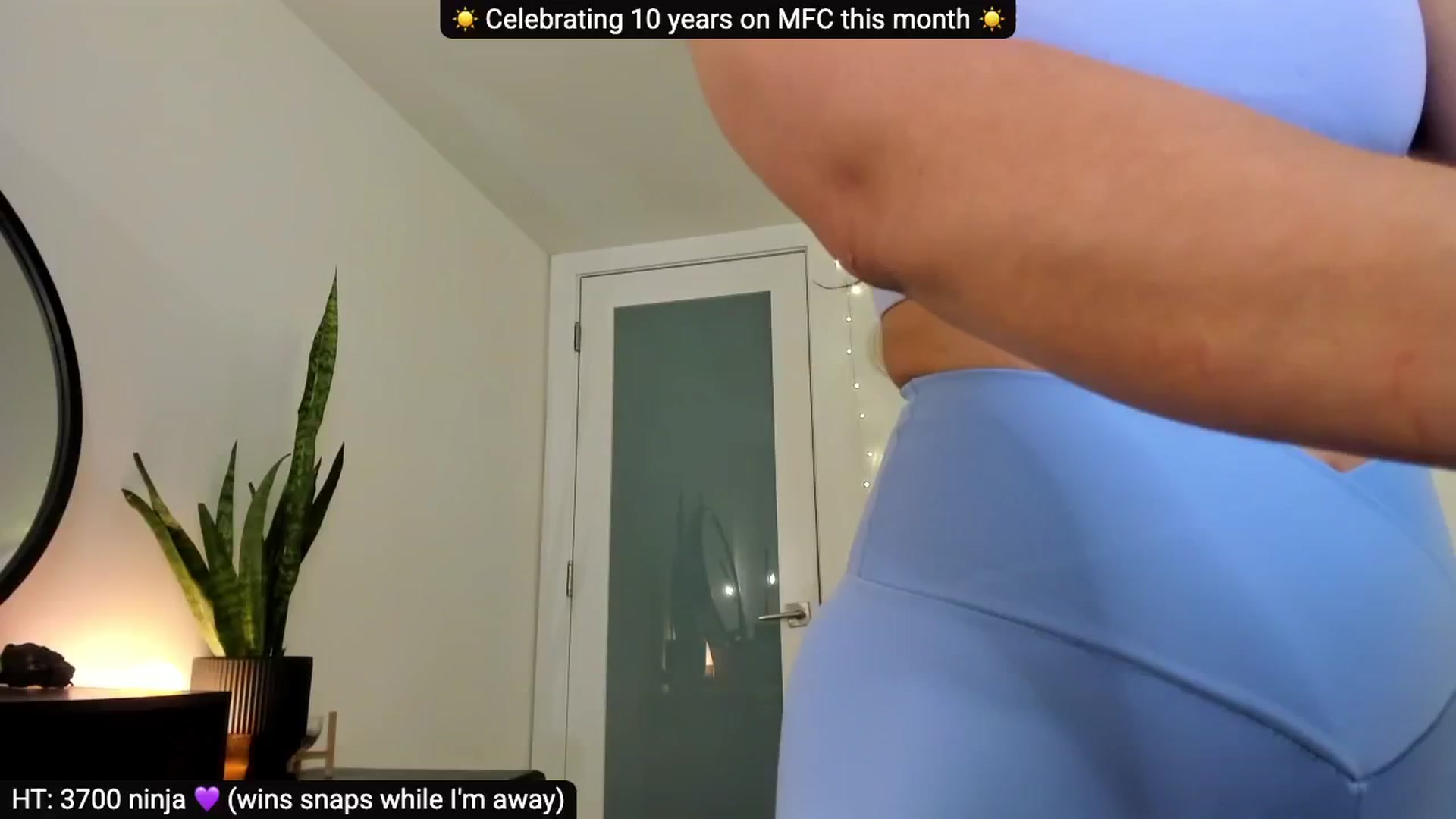 Gallery image thumbnail from Adorable10yrs's myfreecams stream on, 04/09/2025, 21:32 image 11 of 20