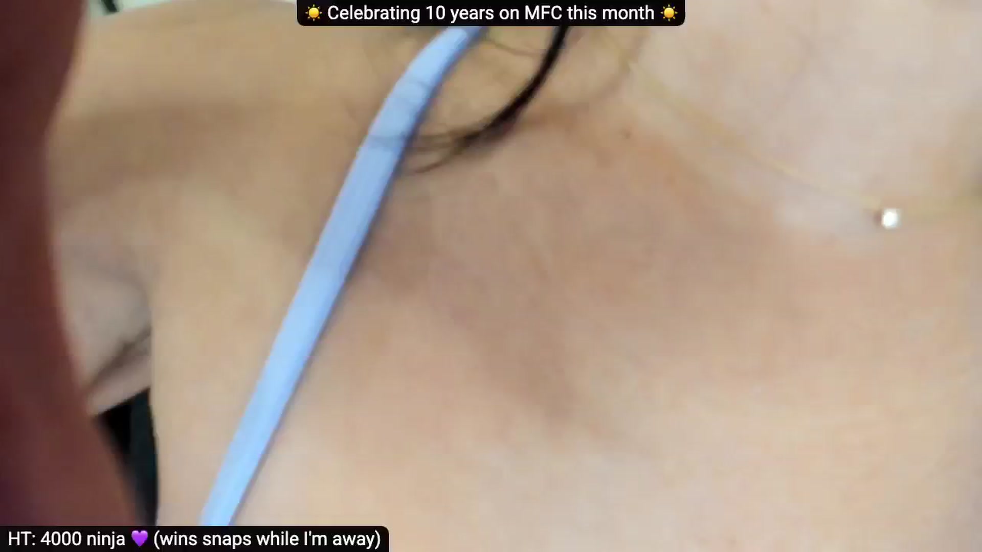 Gallery image thumbnail from Adorable10yrs's myfreecams stream on, 04/10/2025, 01:42 image 9 of 20