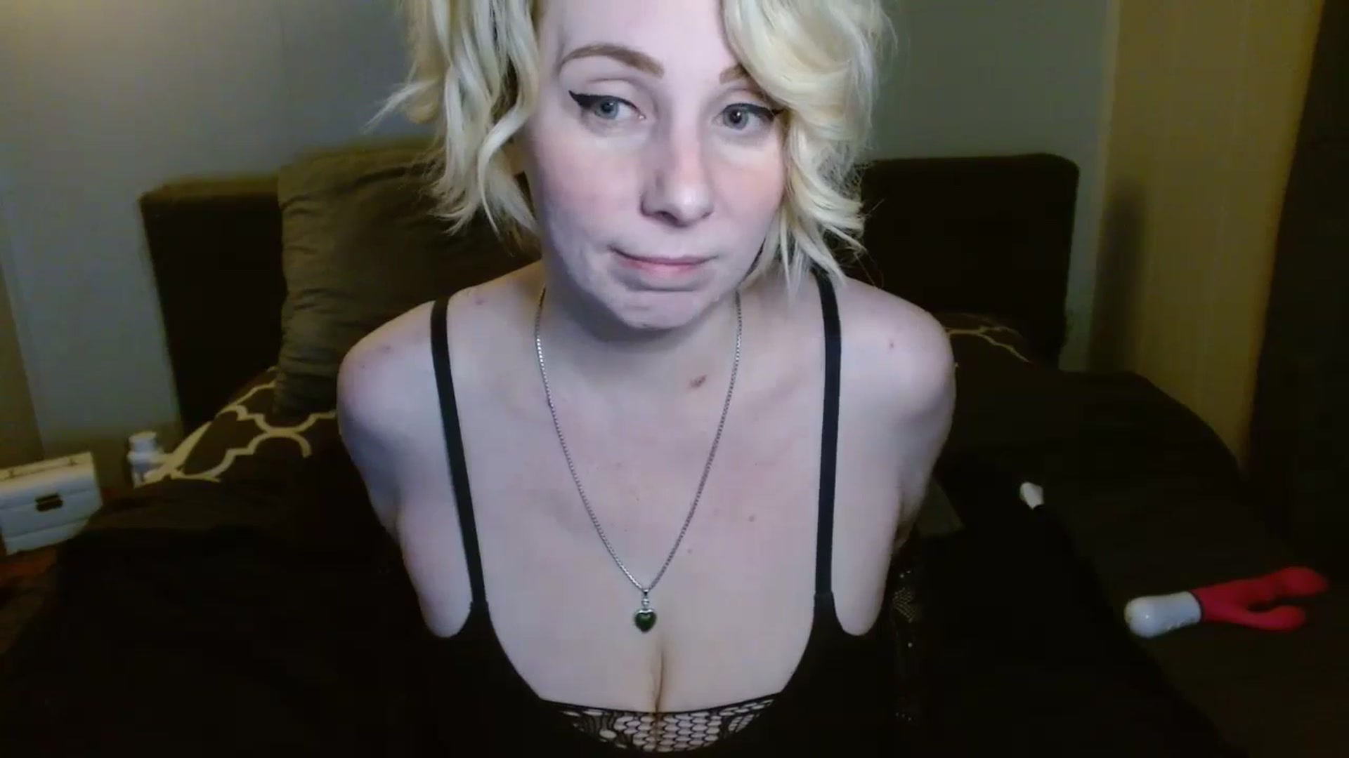 Gallery image thumbnail from AdorableCasey's myfreecams stream on, 02/16/2024, 21:07 image 10 of 20