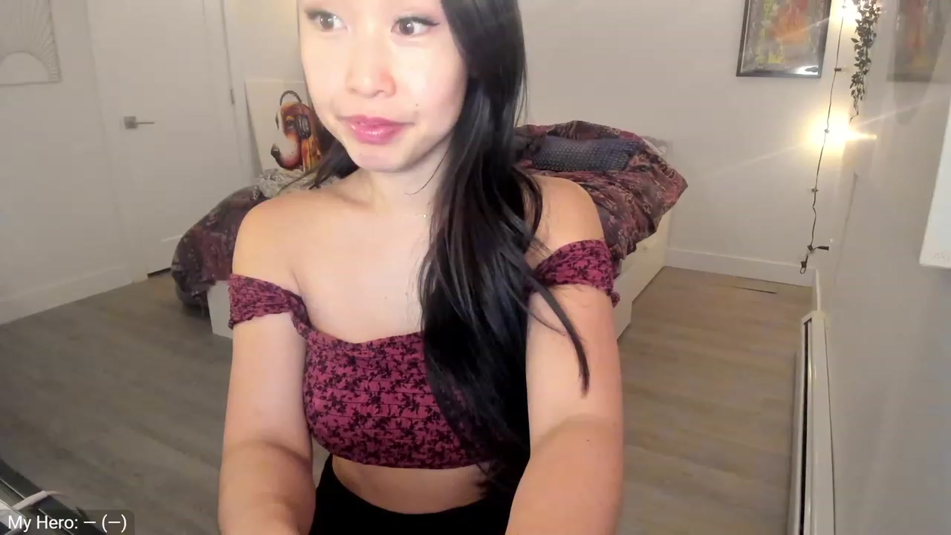 Gallery image thumbnail from AdorableDee's myfreecams stream on, 12/21/2022, 22:02 image 1 of 20