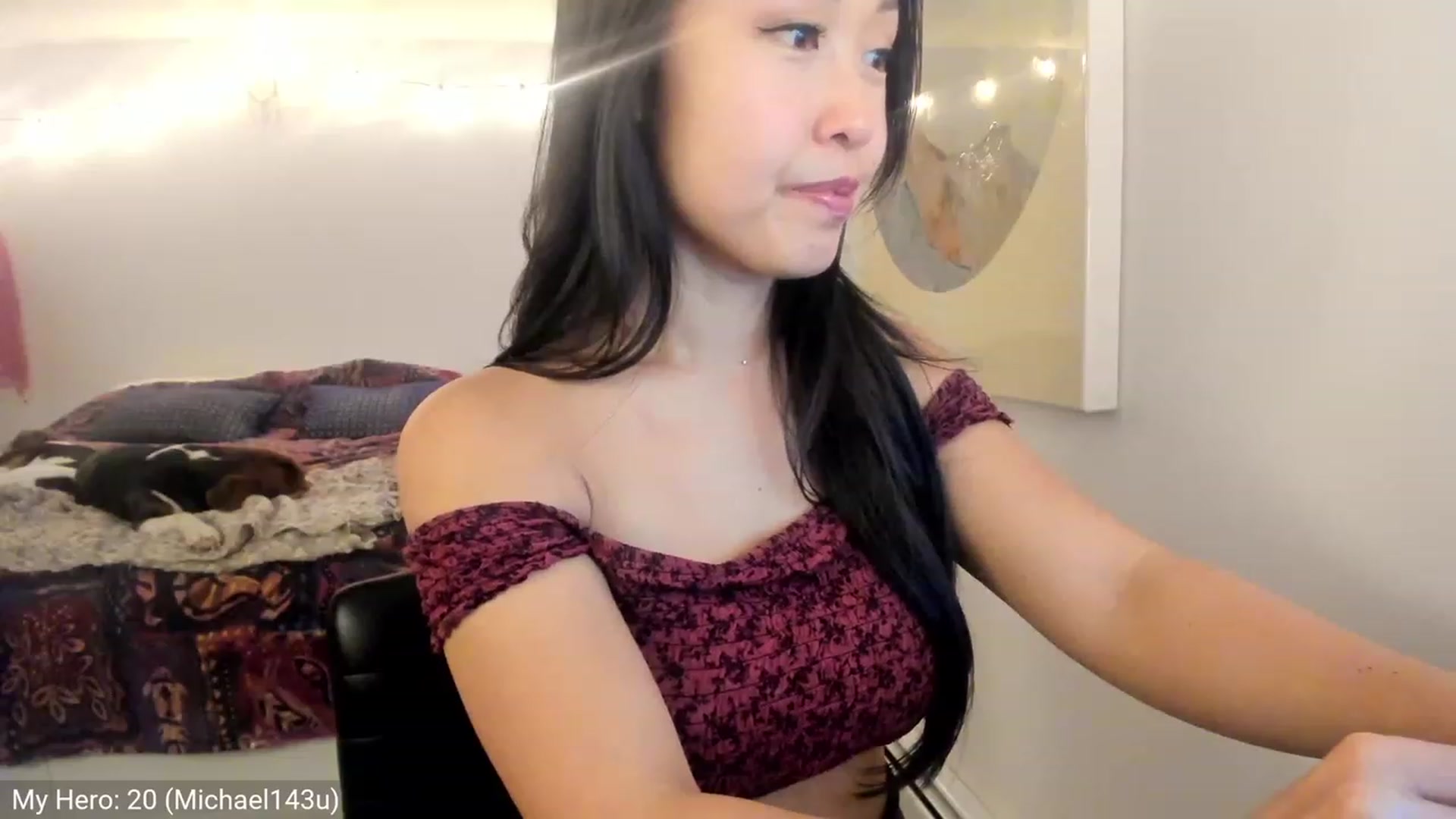 Gallery image thumbnail from AdorableDee's myfreecams stream on, 12/21/2022, 22:02 image 8 of 20